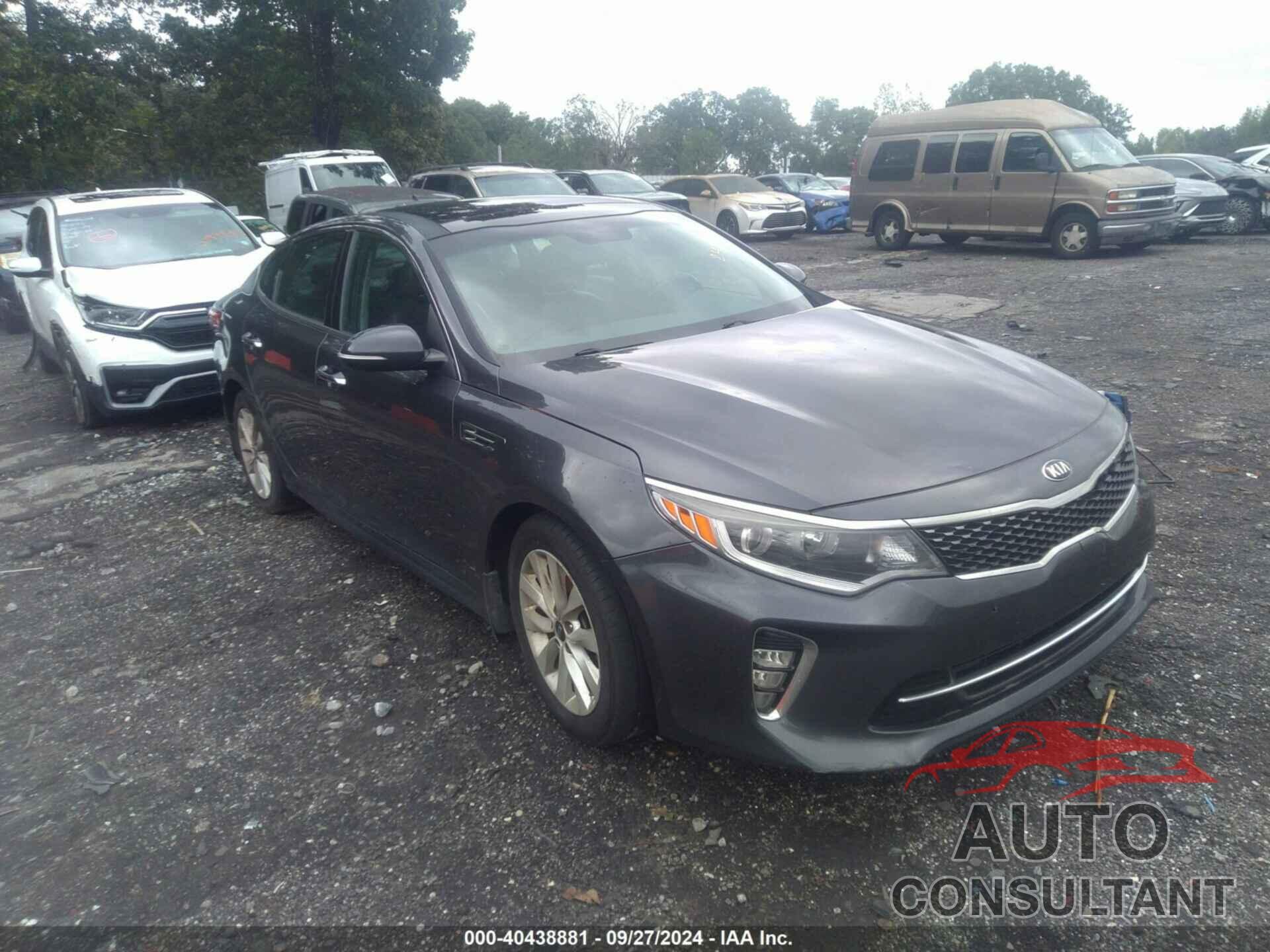 KIA OPTIMA 2018 - 5XXGT4L37JG242111