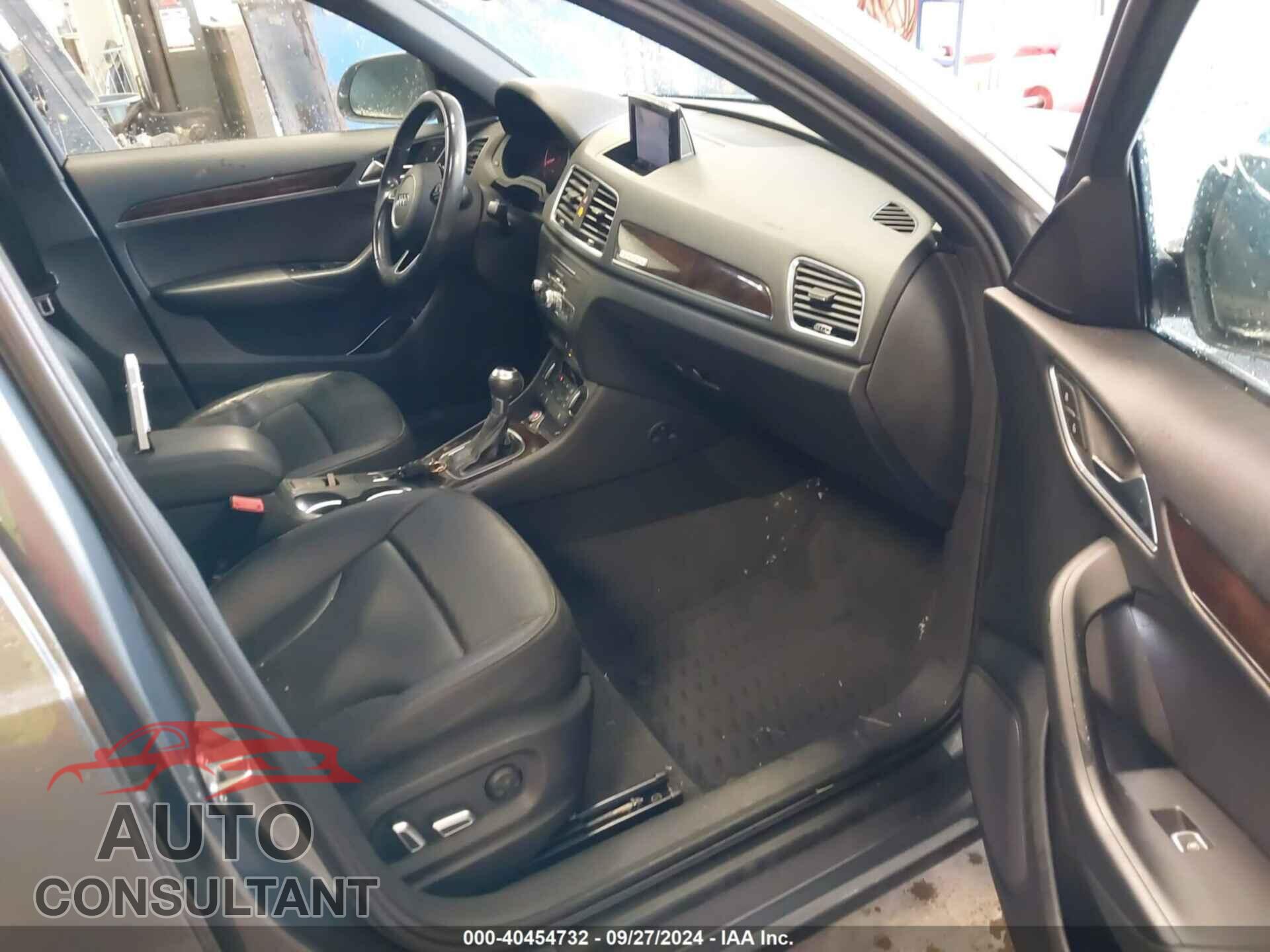 AUDI Q3 2016 - WA1EFCFS2GR020619