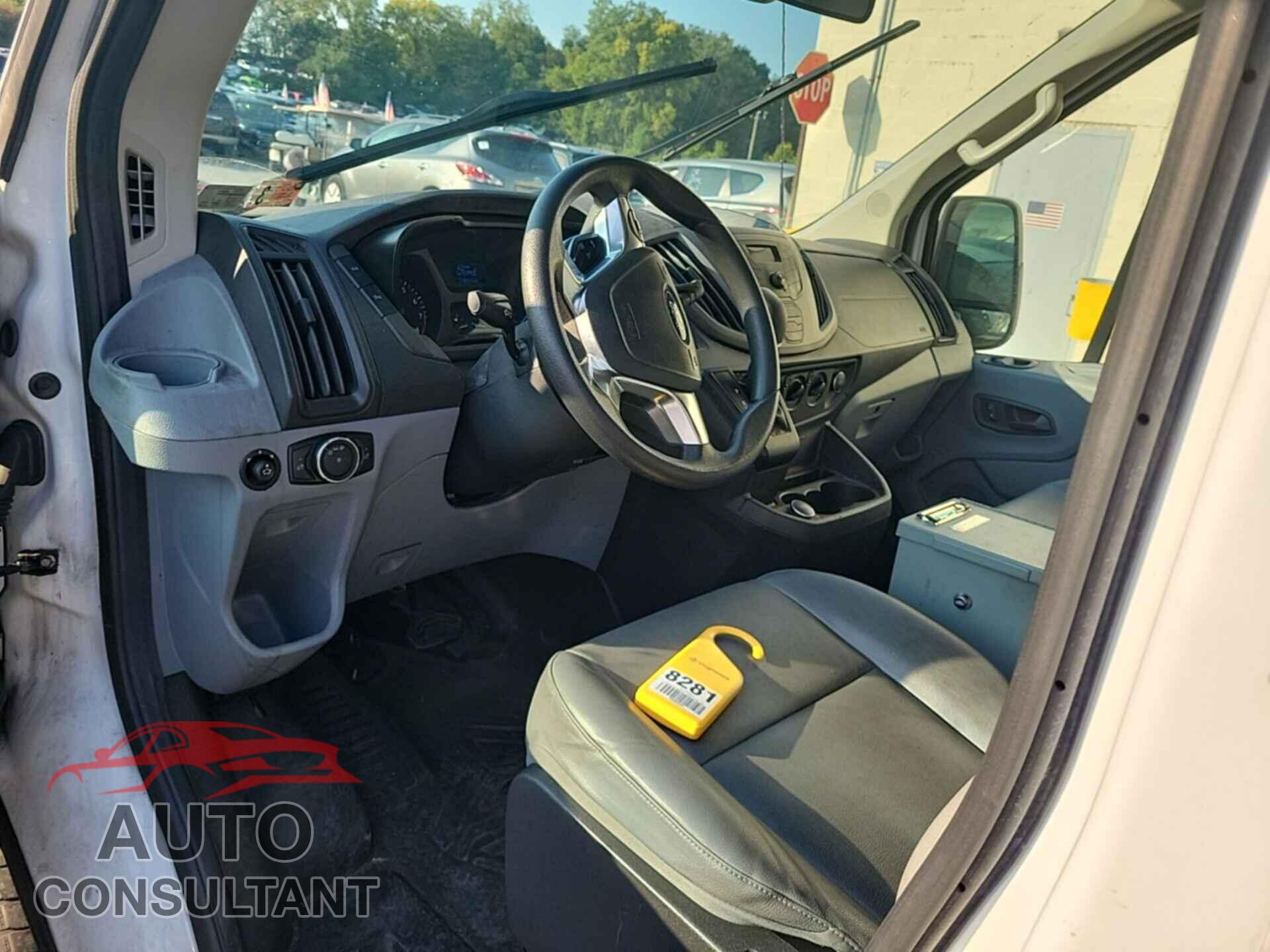 FORD TRANSIT 2018 - 1FTYE1CM5JKB42245