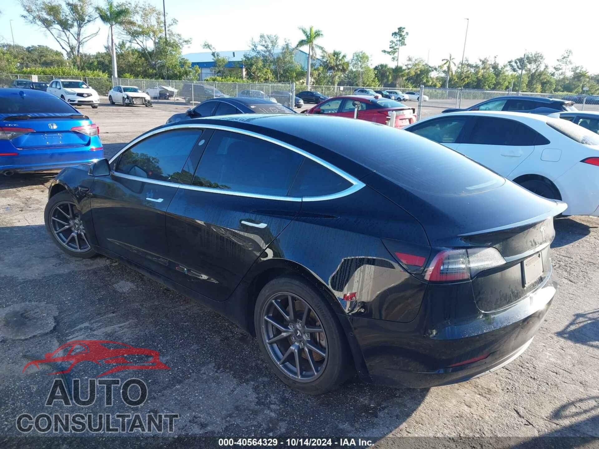 TESLA MODEL 3 2019 - 5YJ3E1EAXKF325409