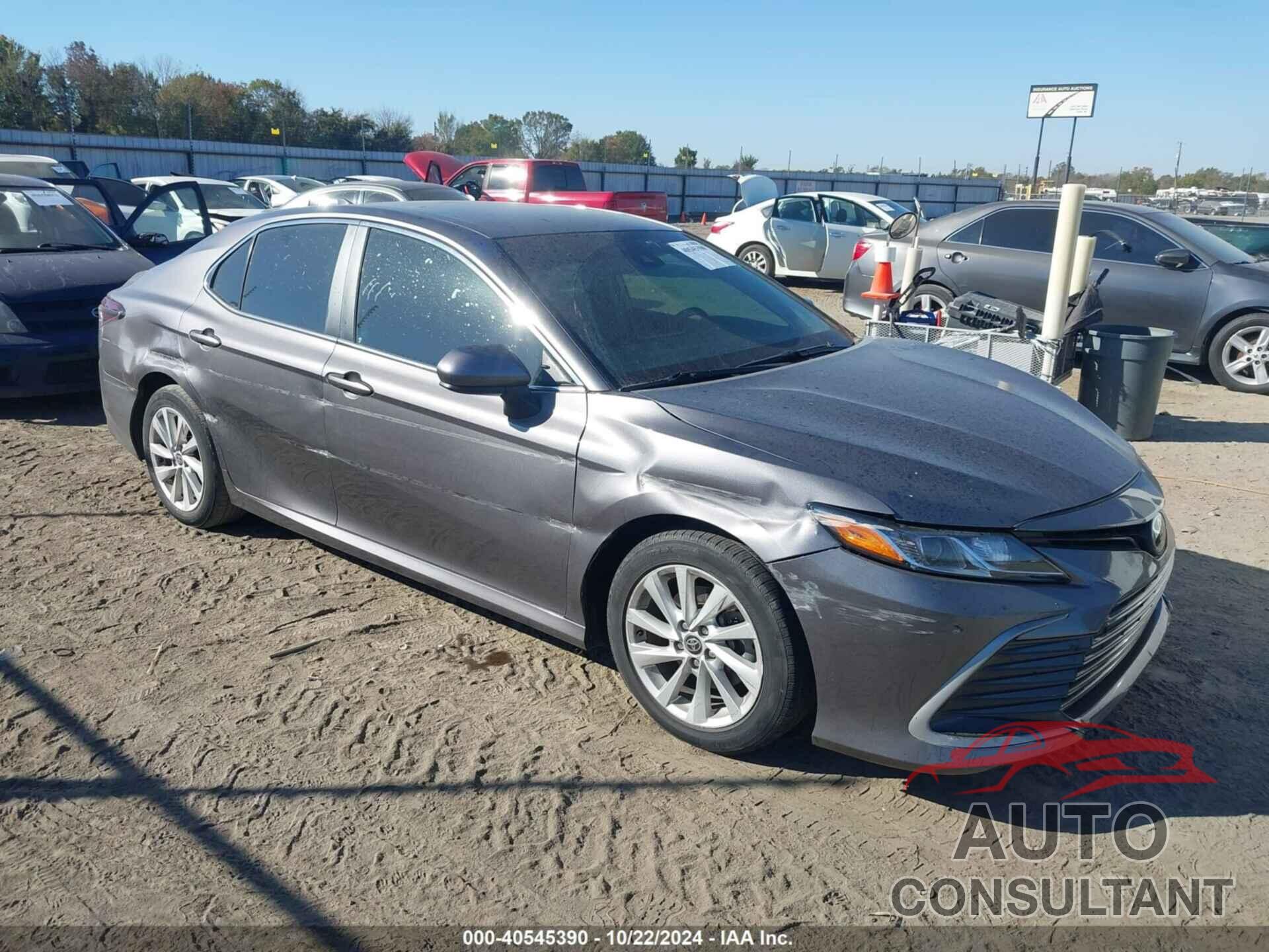 TOYOTA CAMRY 2021 - 4T1C11AK3MU568933