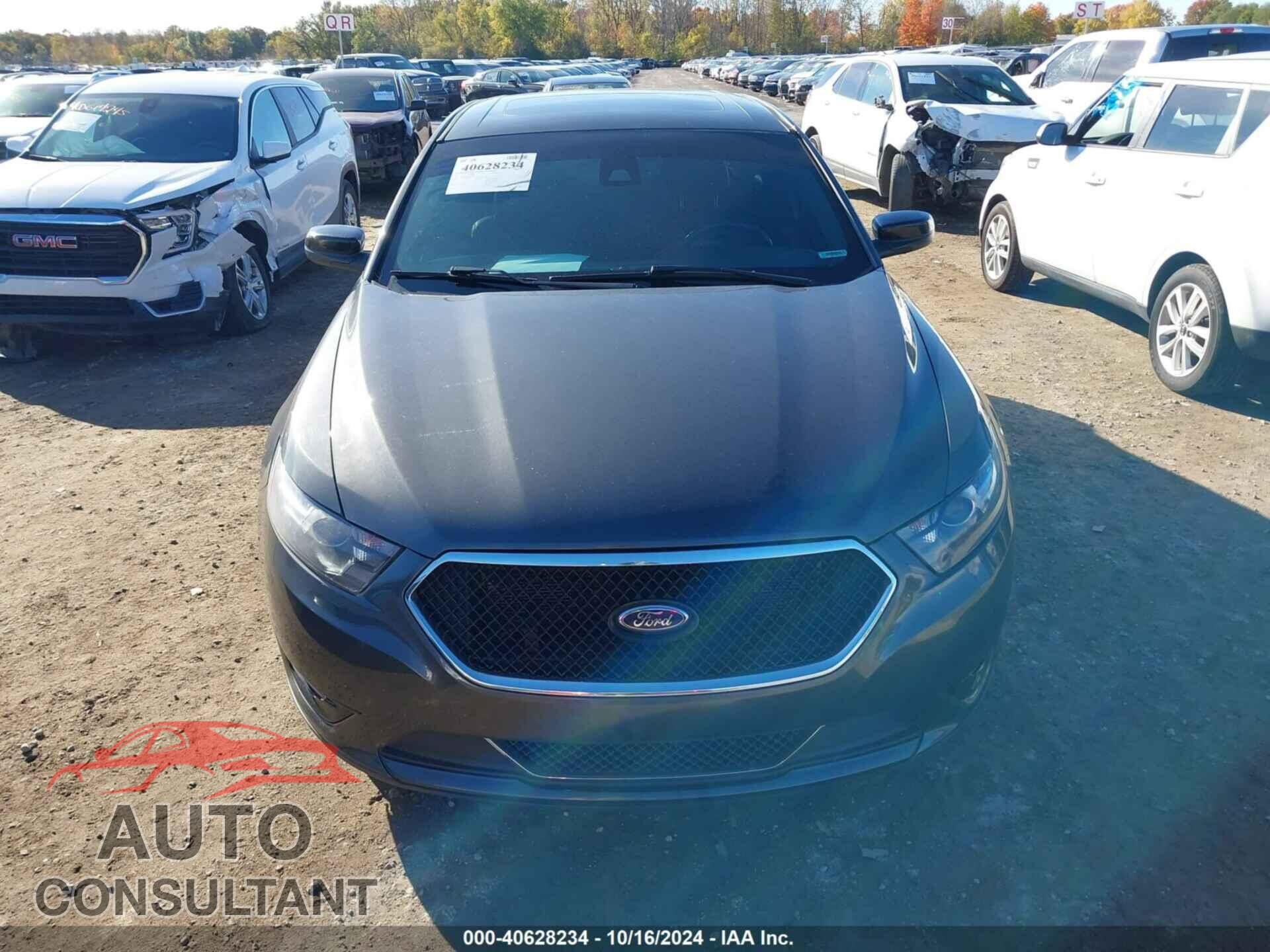 FORD TAURUS 2016 - 1FAHP2KT9GG150164