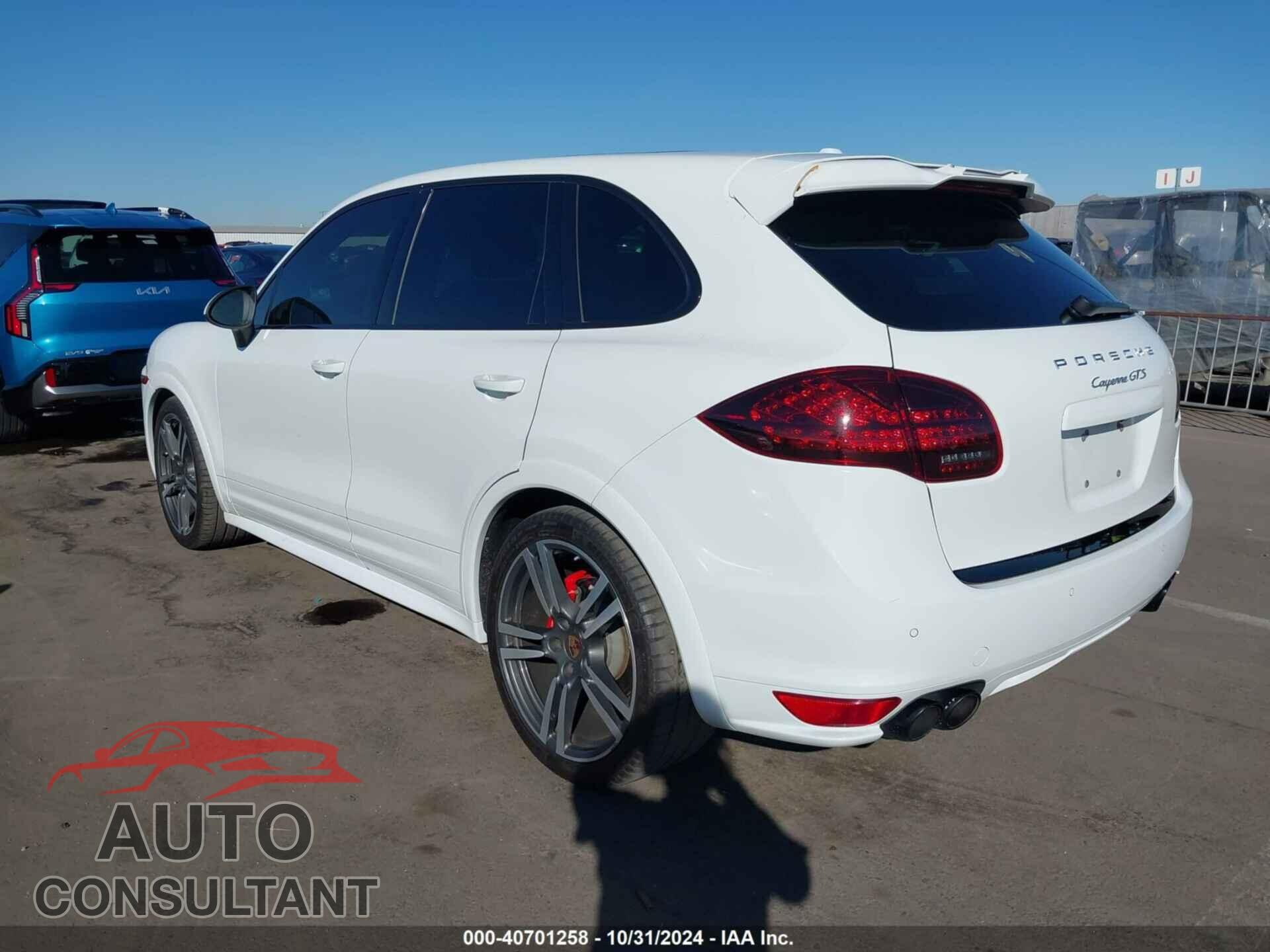 PORSCHE CAYENNE 2013 - WP1AD2A21DLA79184