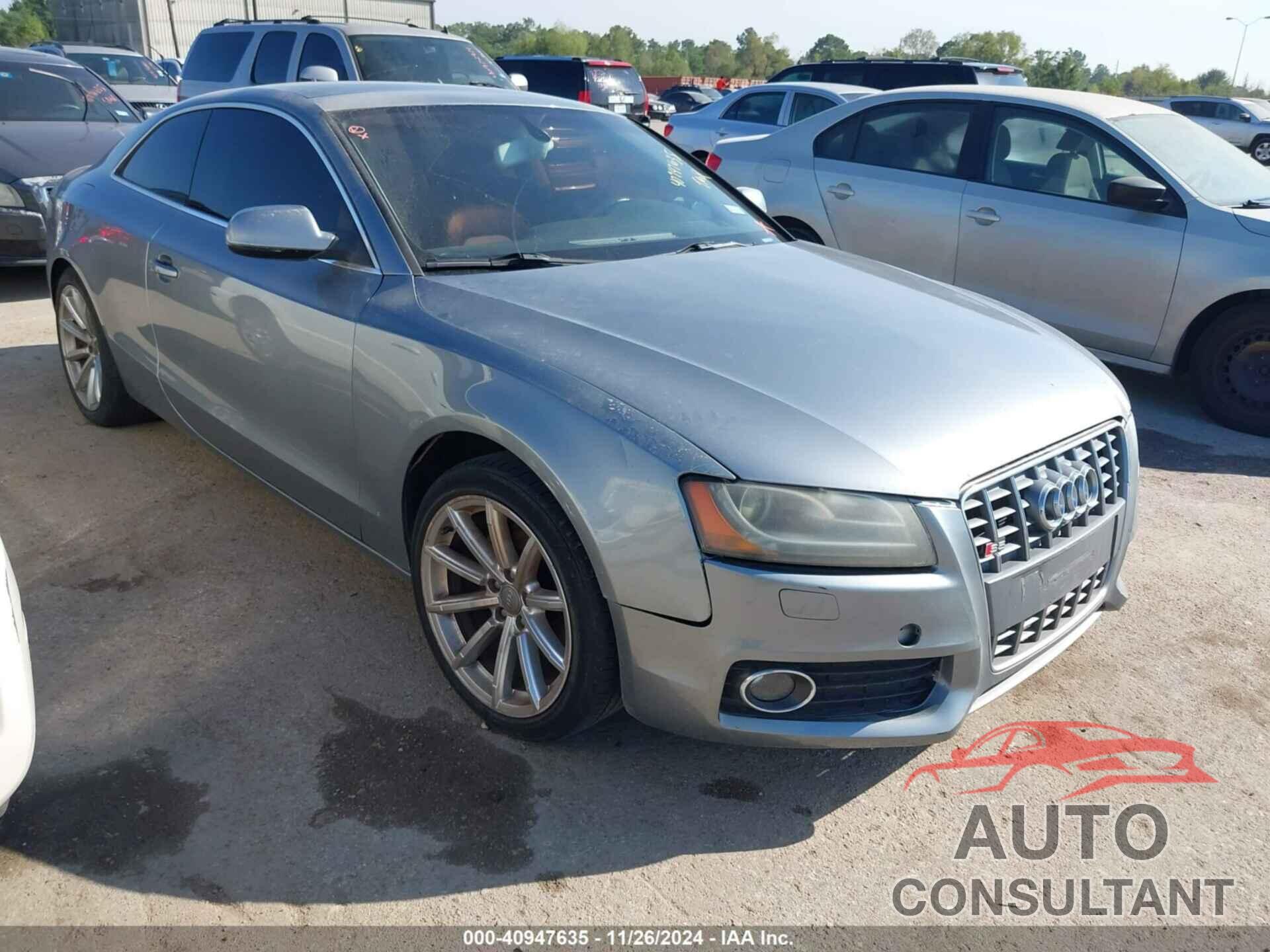 AUDI A5 2010 - WAULFAFR0AA010673