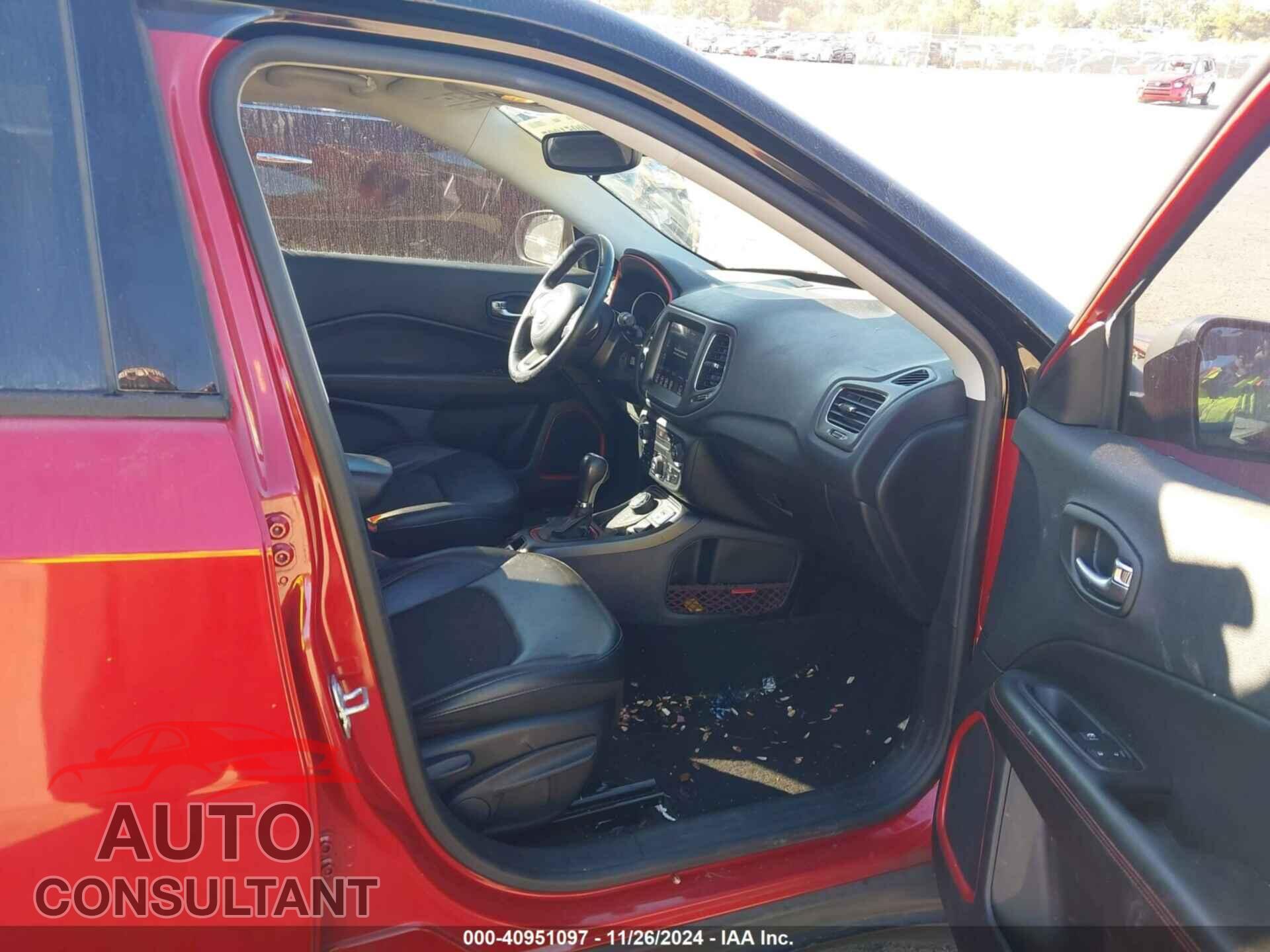 JEEP COMPASS 2019 - 3C4NJDDB6KT650091