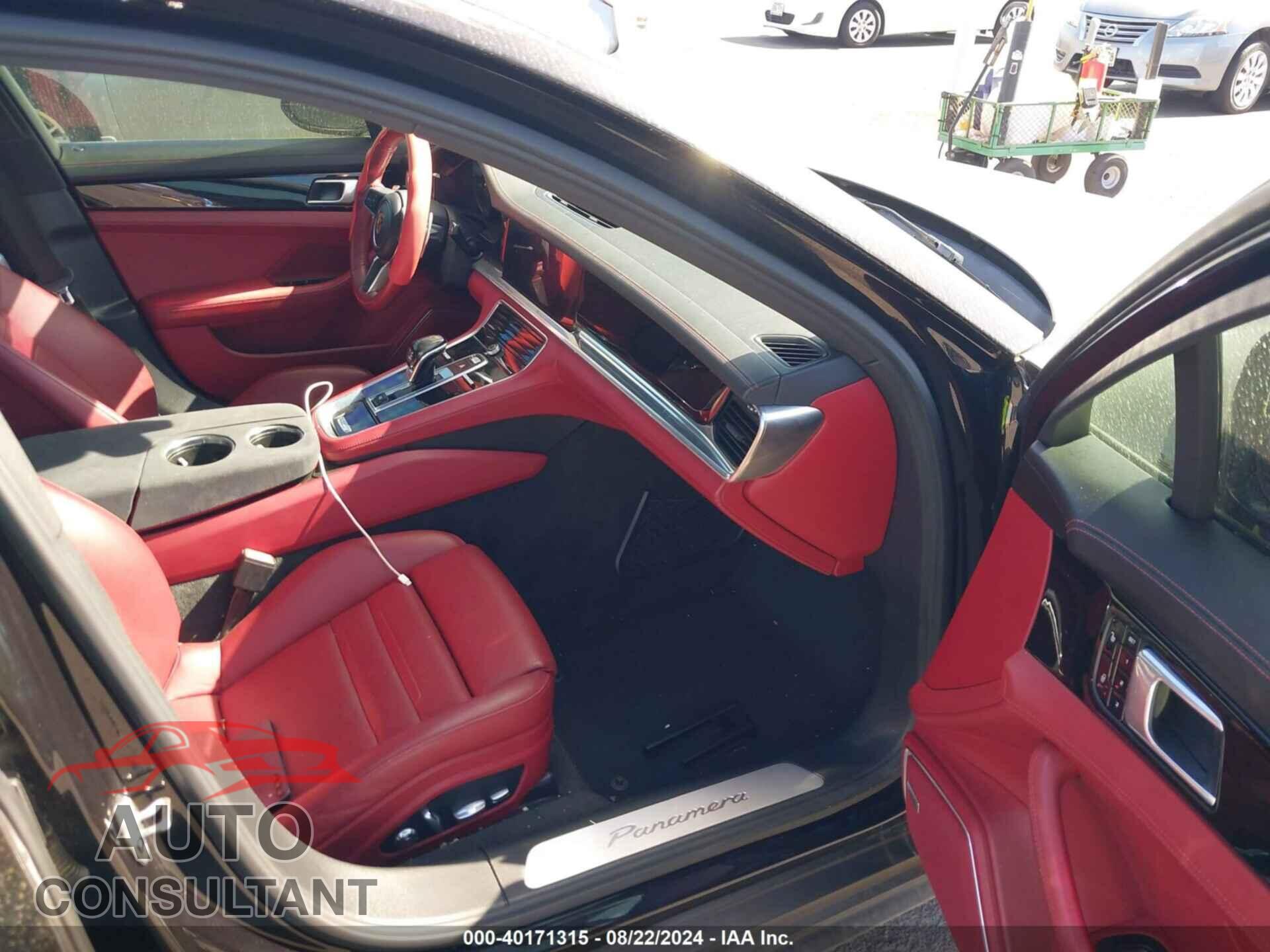 PORSCHE PANAMERA 2018 - WP0AA2A78JL112733