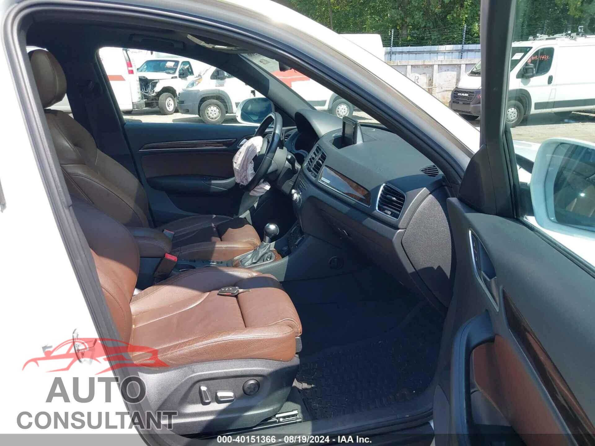 AUDI Q3 2016 - WA1EFCFS5GR022719