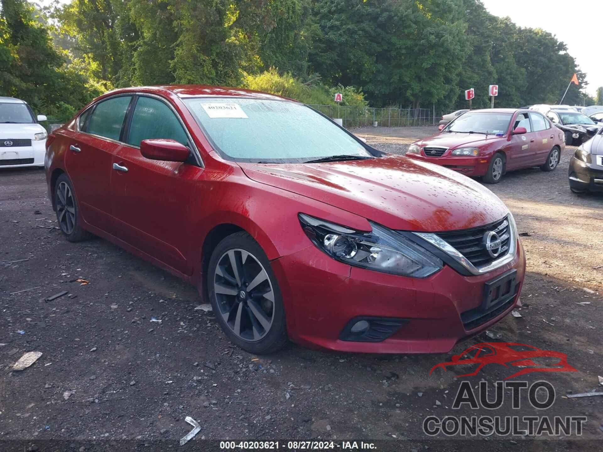 NISSAN ALTIMA 2018 - 1N4AL3AP0JC104292