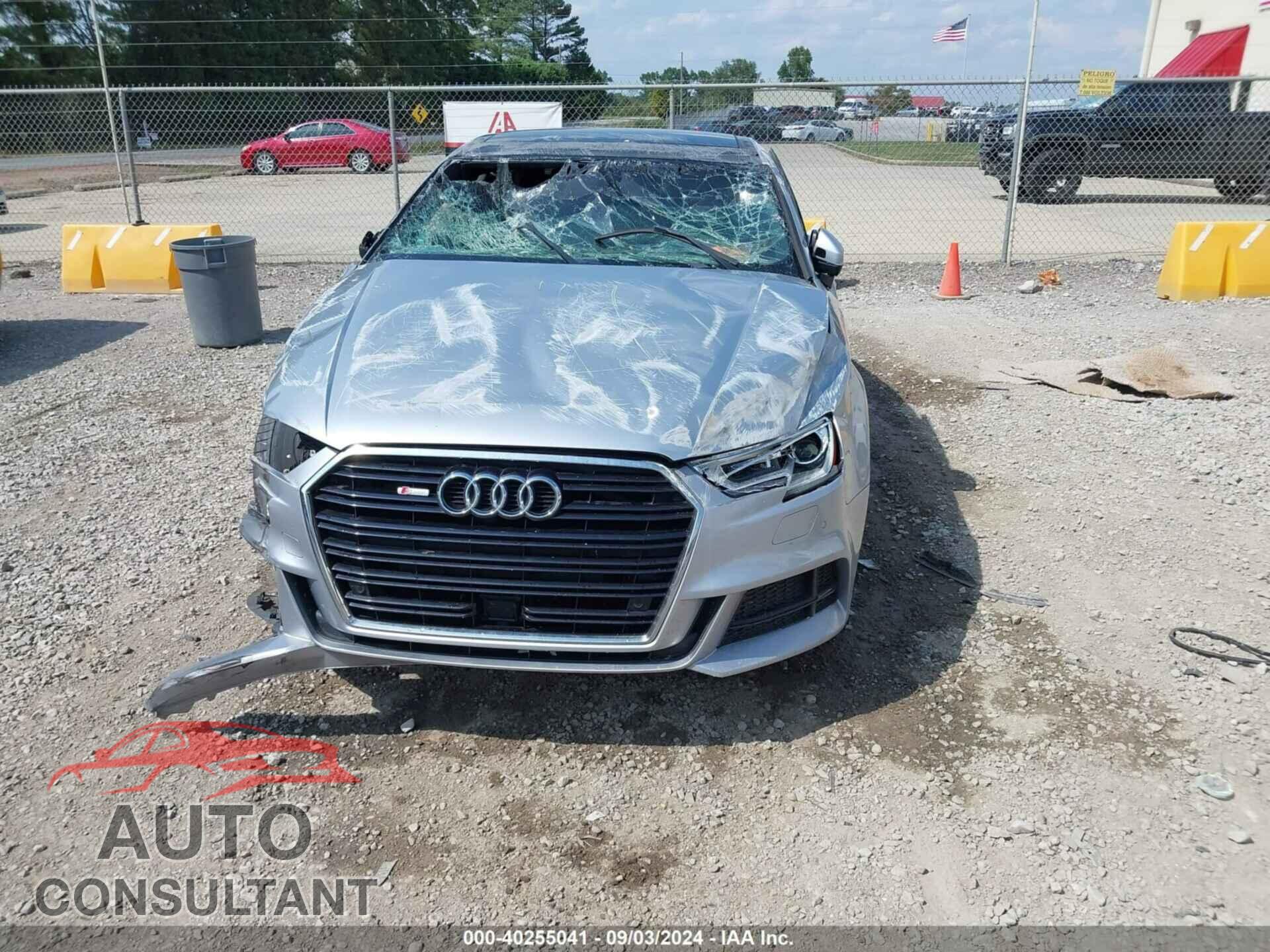 AUDI A3 2018 - WAUGUGFFXJ1071366