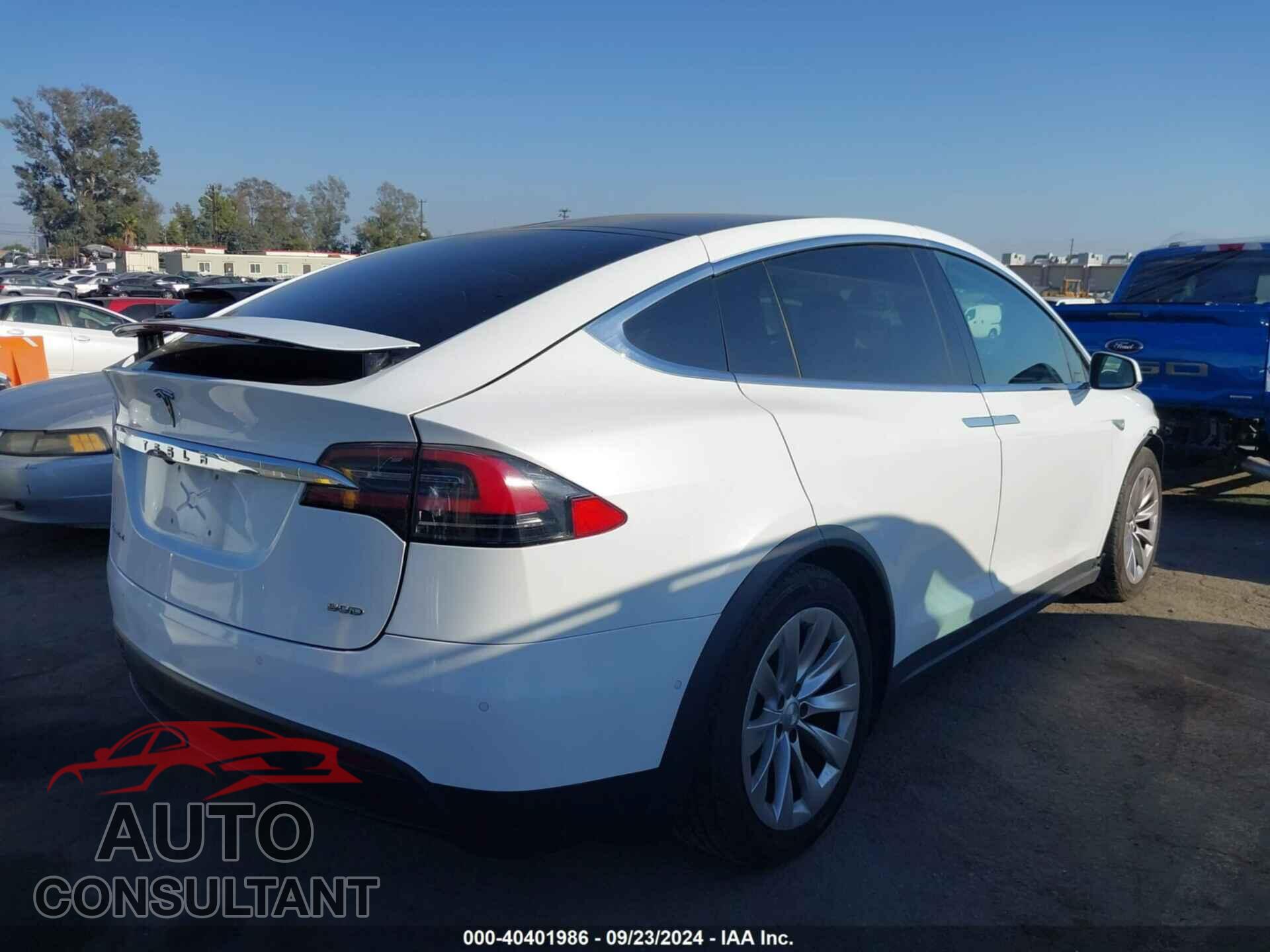 TESLA MODEL X 2016 - 5YJXCAE29GF002833