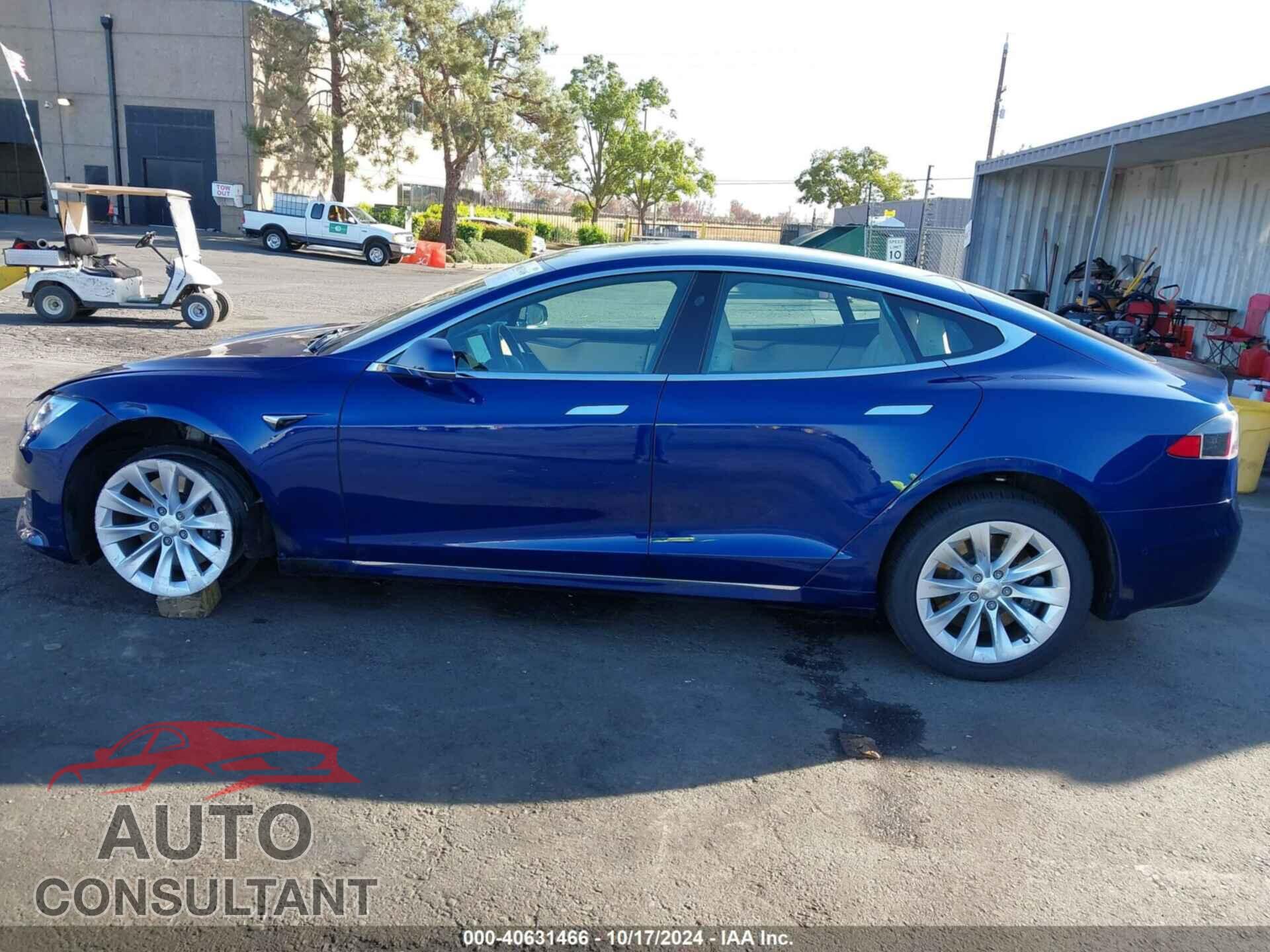 TESLA MODEL S 2020 - 5YJSA1E27LF364153