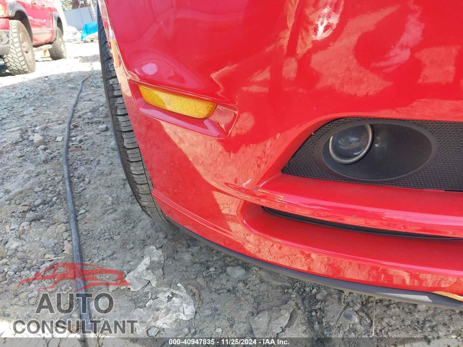 FORD MUSTANG 2014 - 1ZVBP8AM6E5280003