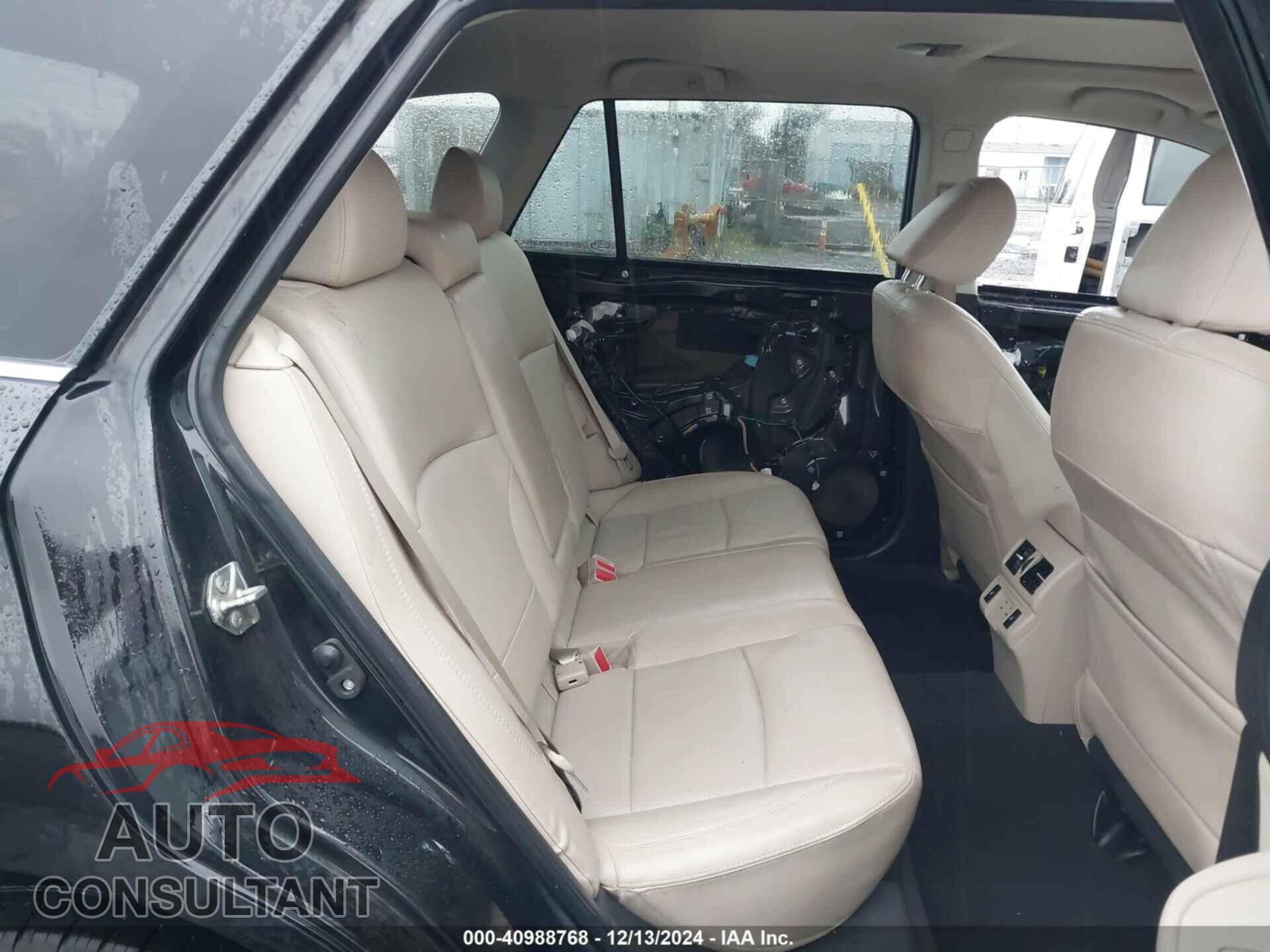 SUBARU OUTBACK 2018 - 4S4BSANC8J3234944
