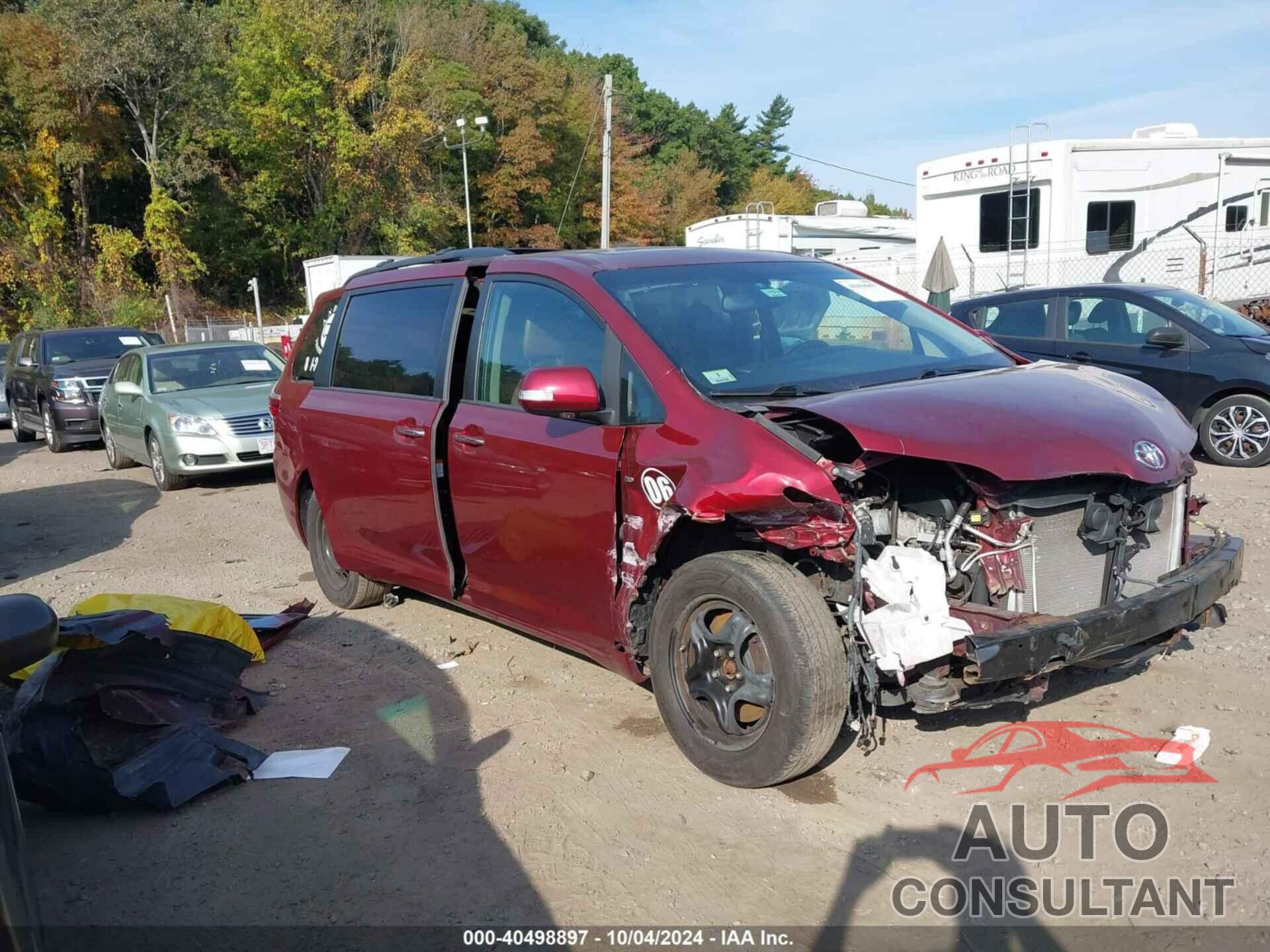 TOYOTA SIENNA 2017 - 5TDDZ3DC8HS161797