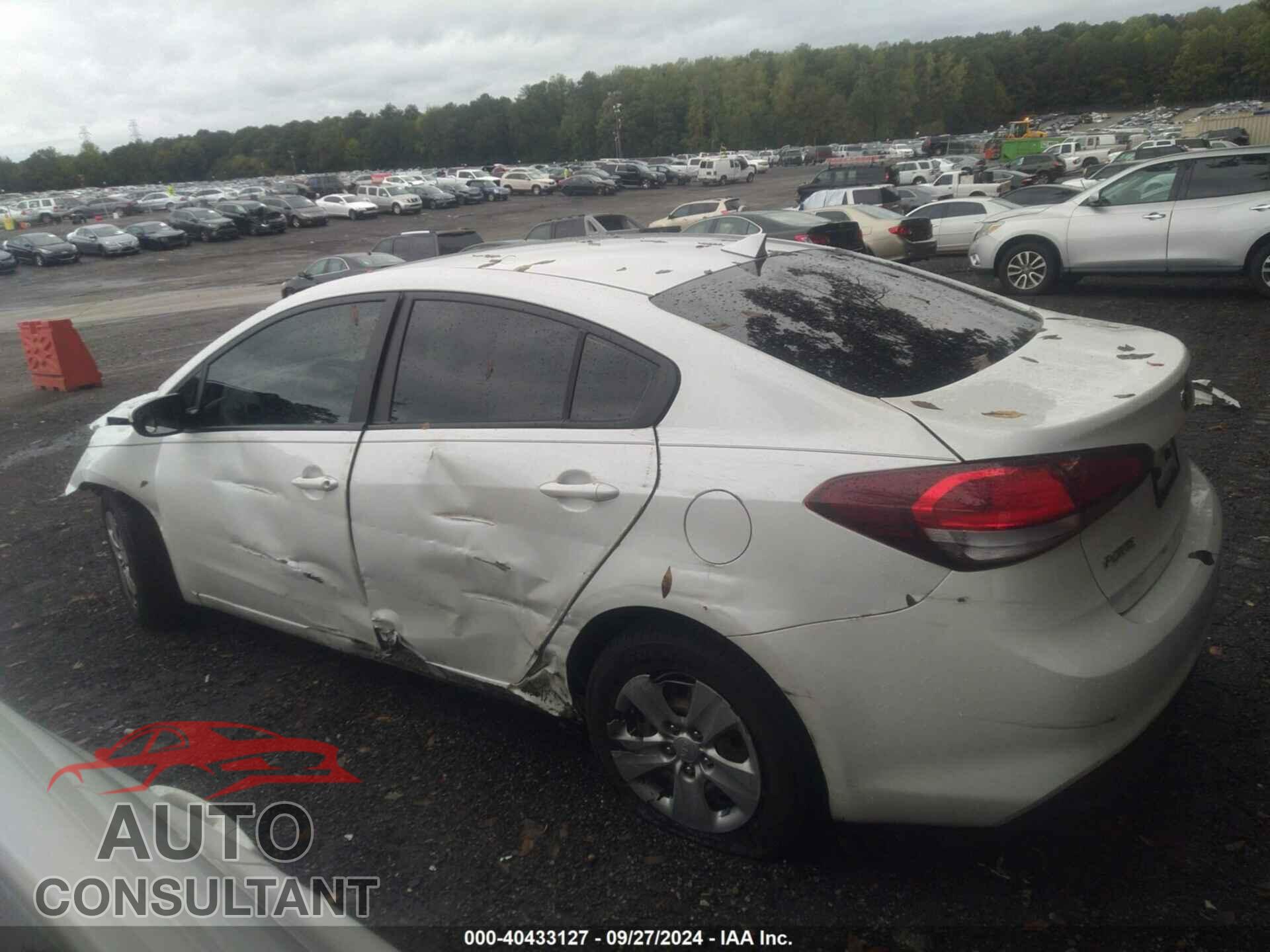 KIA FORTE 2017 - 3KPFL4A77HE028224