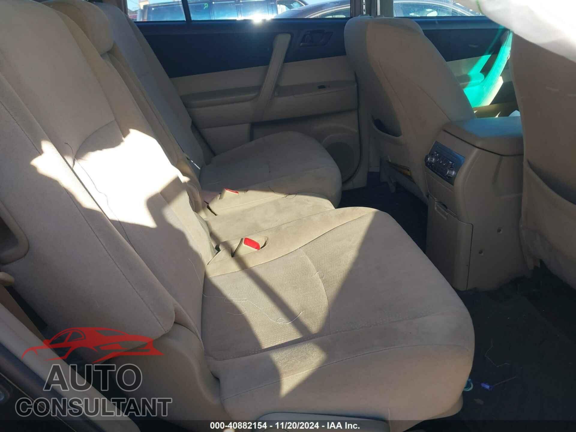 TOYOTA HIGHLANDER 2012 - 5TDBK3EH2CS151152