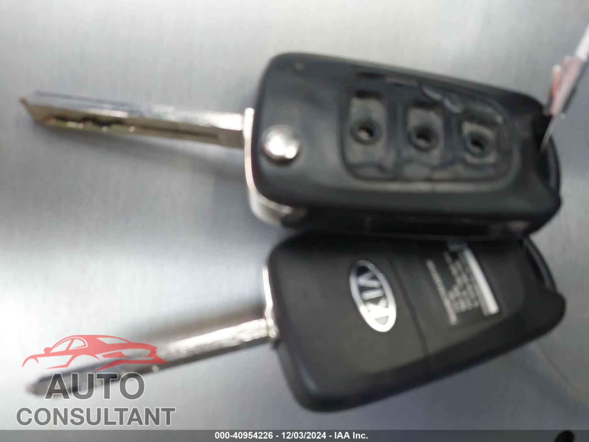 KIA RIO 2013 - KNADN5A34D6189423