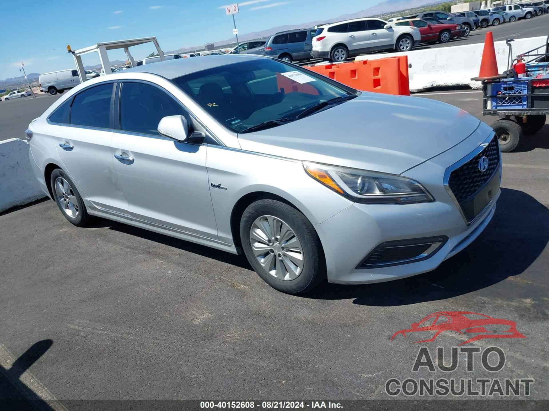 HYUNDAI SONATA HYBRID 2016 - KMHE24L10GA014900