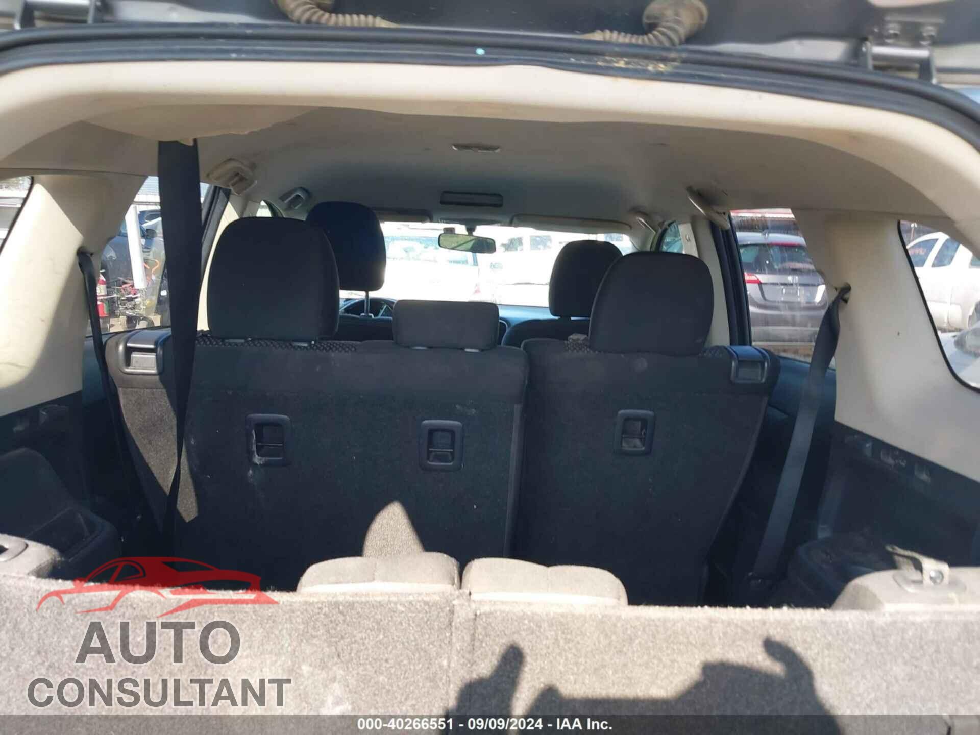 MITSUBISHI OUTLANDER 2017 - JA4AD2A36HZ068172