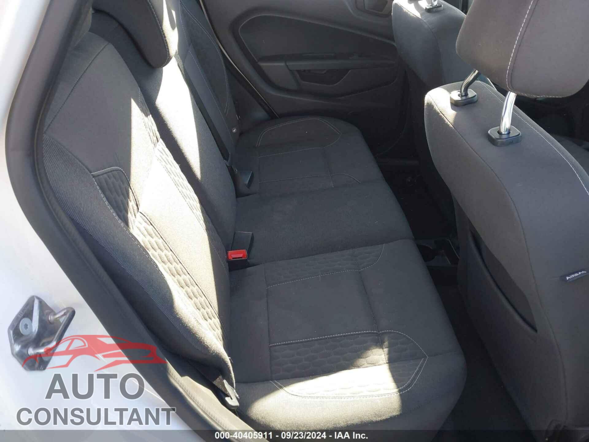 FORD FIESTA 2019 - 3FADP4EJ0KM136771
