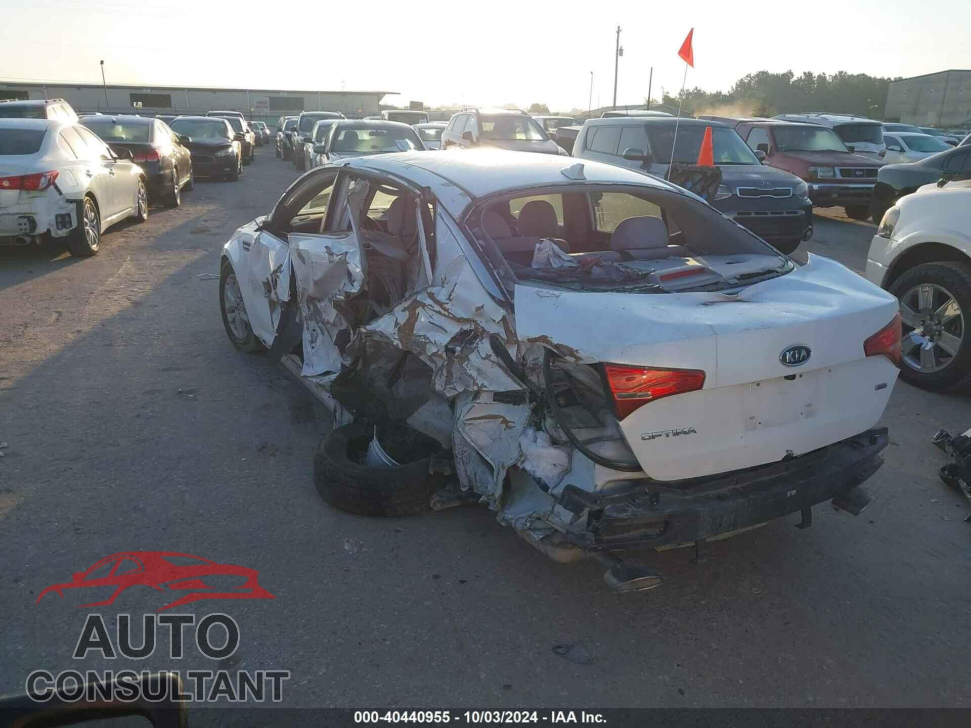 KIA OPTIMA 2011 - KNAGM4A73B5123915