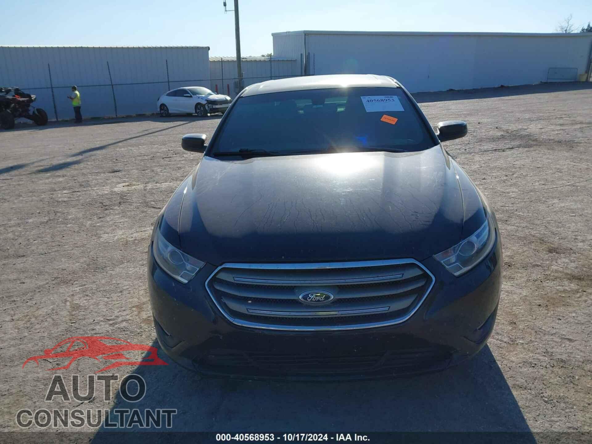 FORD TAURUS 2015 - 1FAHP2E87FG194024