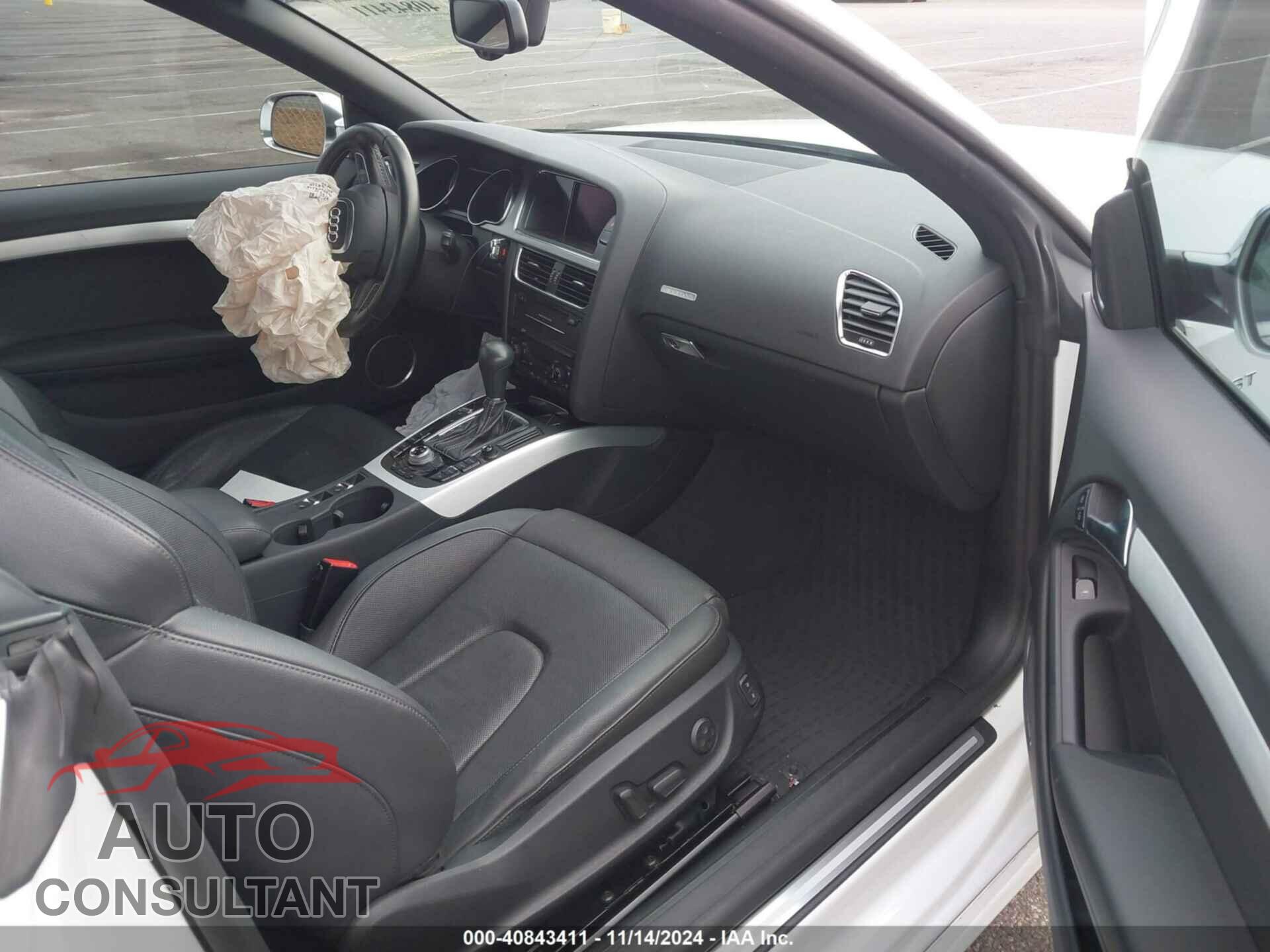 AUDI S5 2012 - WAUCGAFH8CN001882