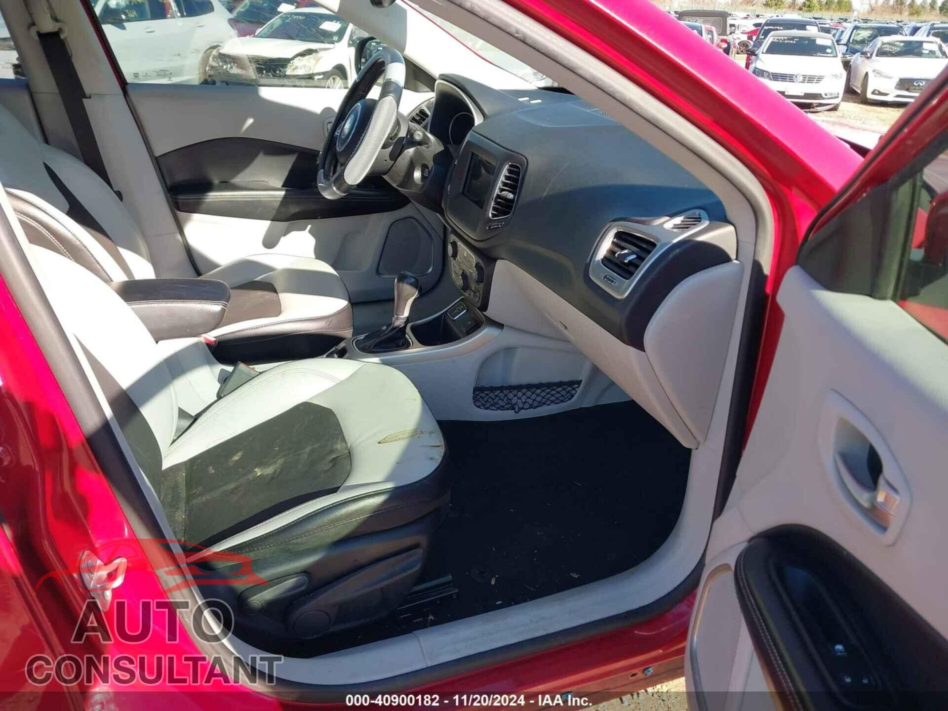 JEEP COMPASS 2018 - 3C4NJCBB2JT248242