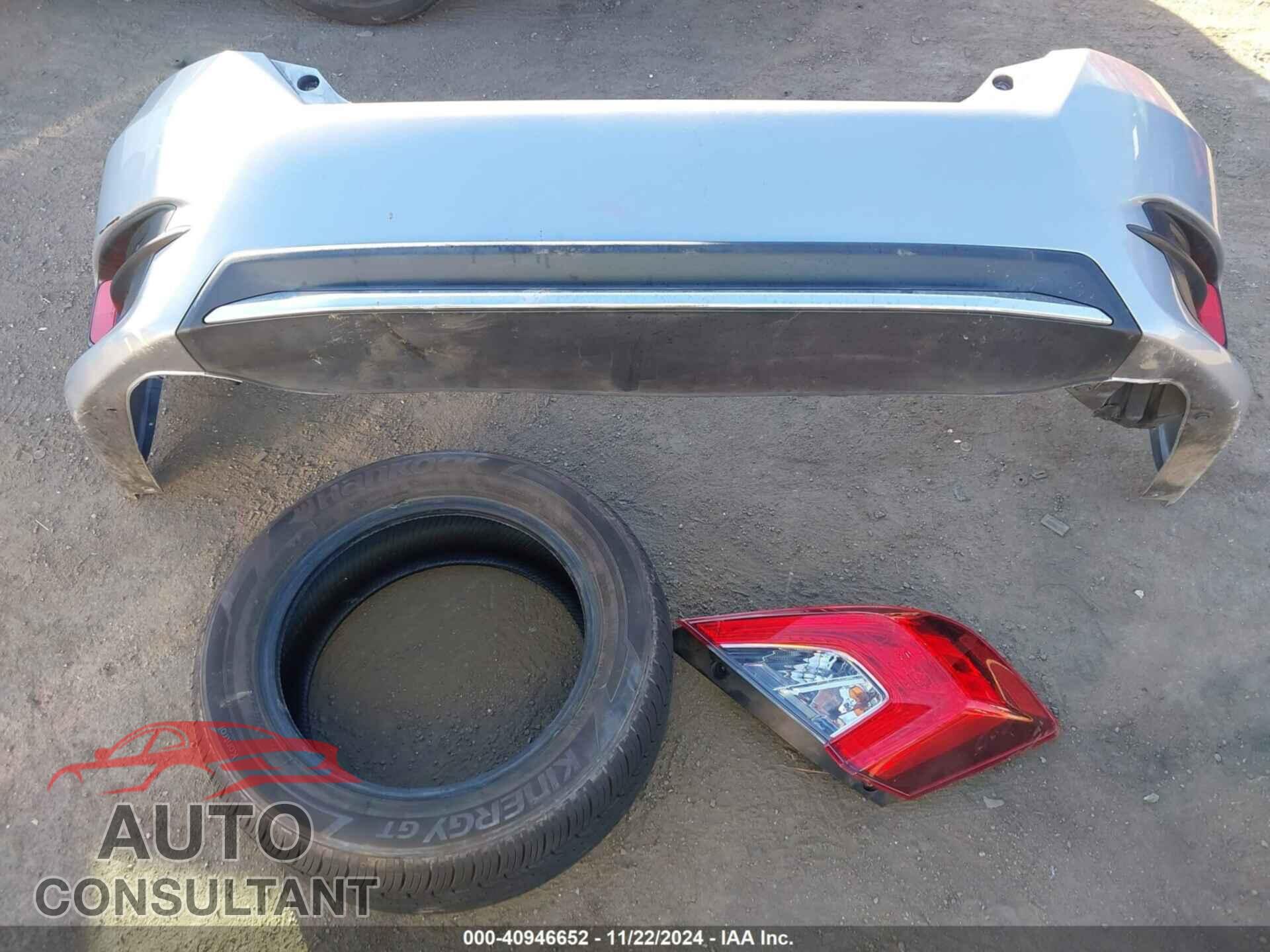 HONDA CIVIC 2019 - 2HGFC2F61KH555421