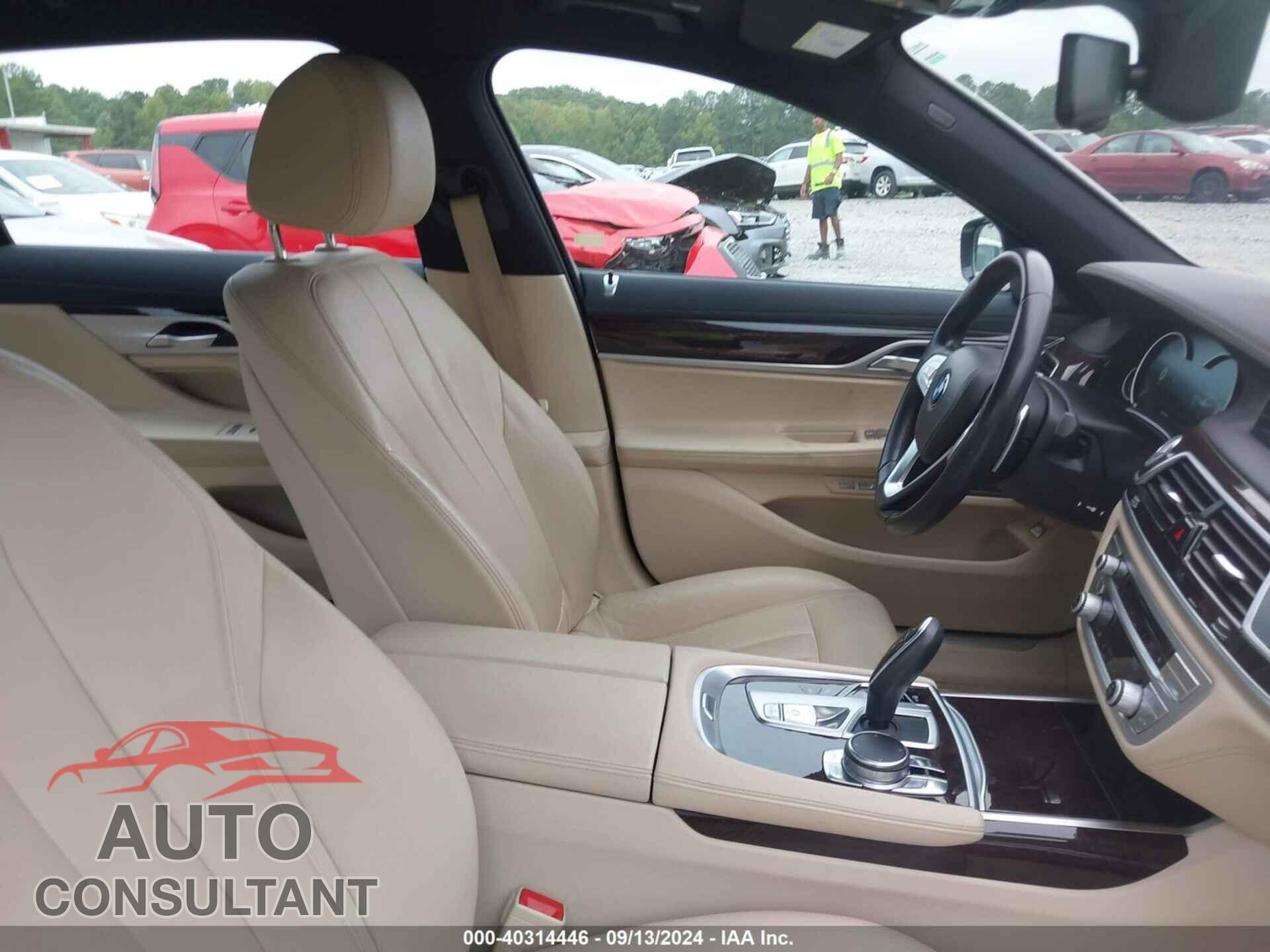 BMW 740I 2018 - WBA7E2C52JG741744