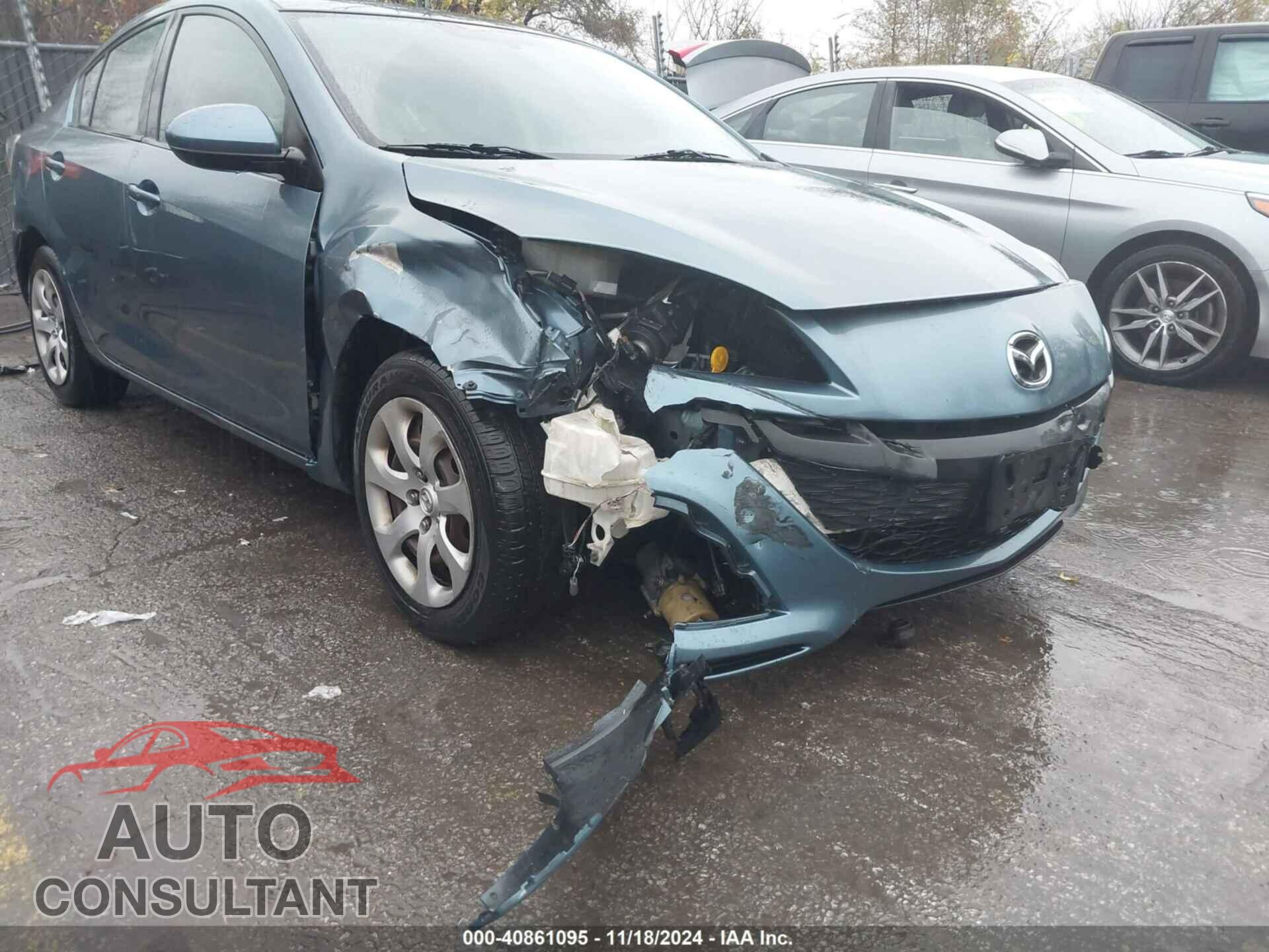 MAZDA MAZDA3 2011 - JM1BL1UF2B1494606