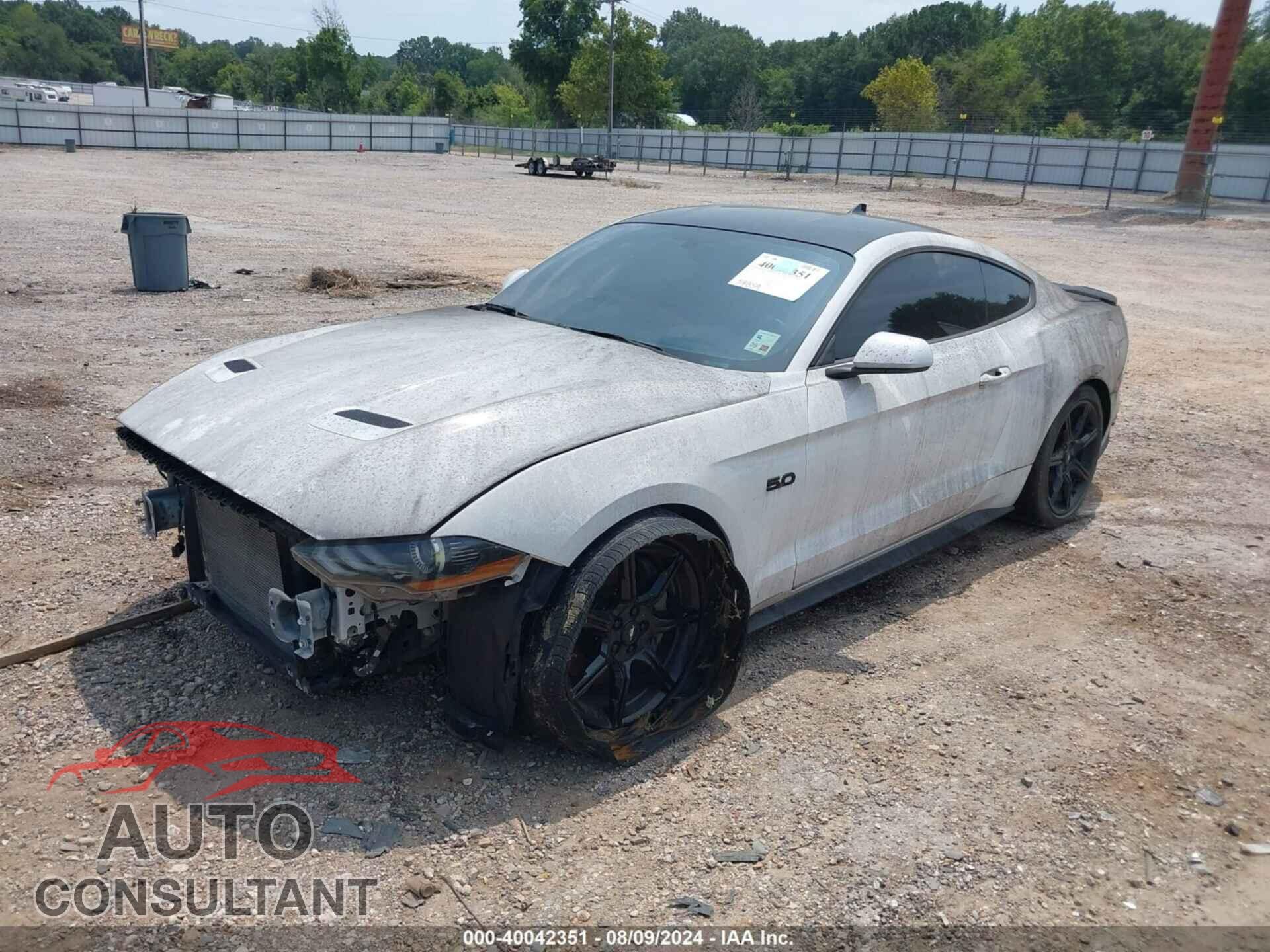 FORD MUSTANG 2020 - 1FA6P8CF6L5161776