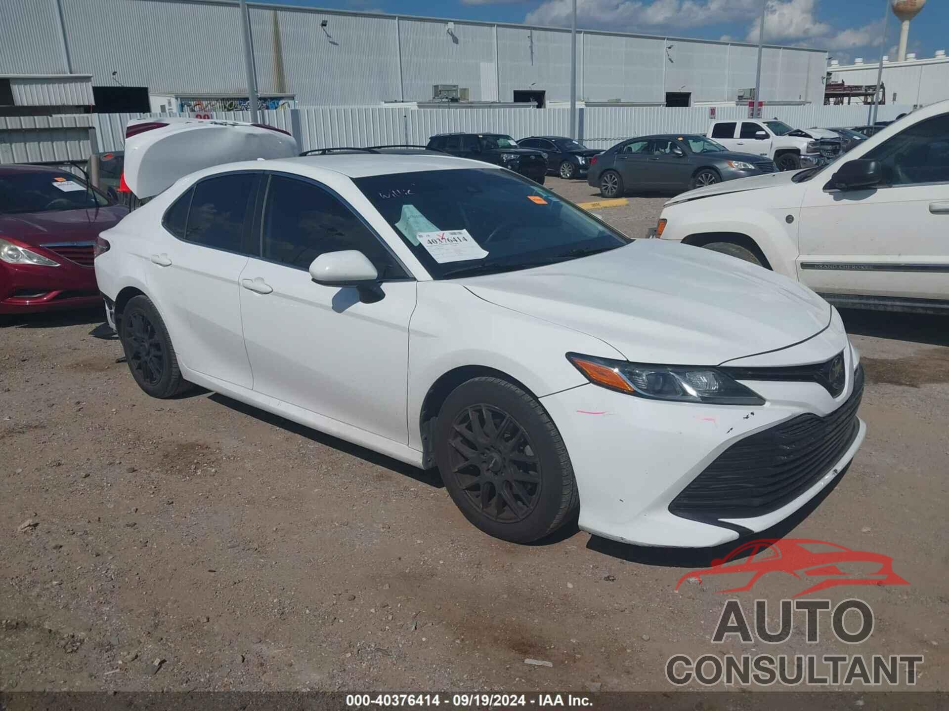 TOYOTA CAMRY 2019 - 4T1B11HK8KU846207