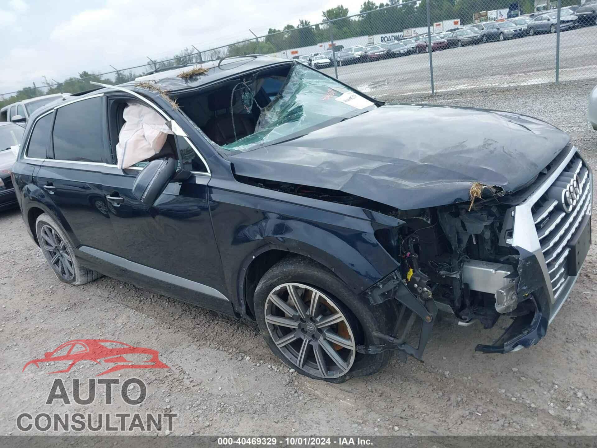 AUDI Q7 2017 - WA1LAAF70HD020526
