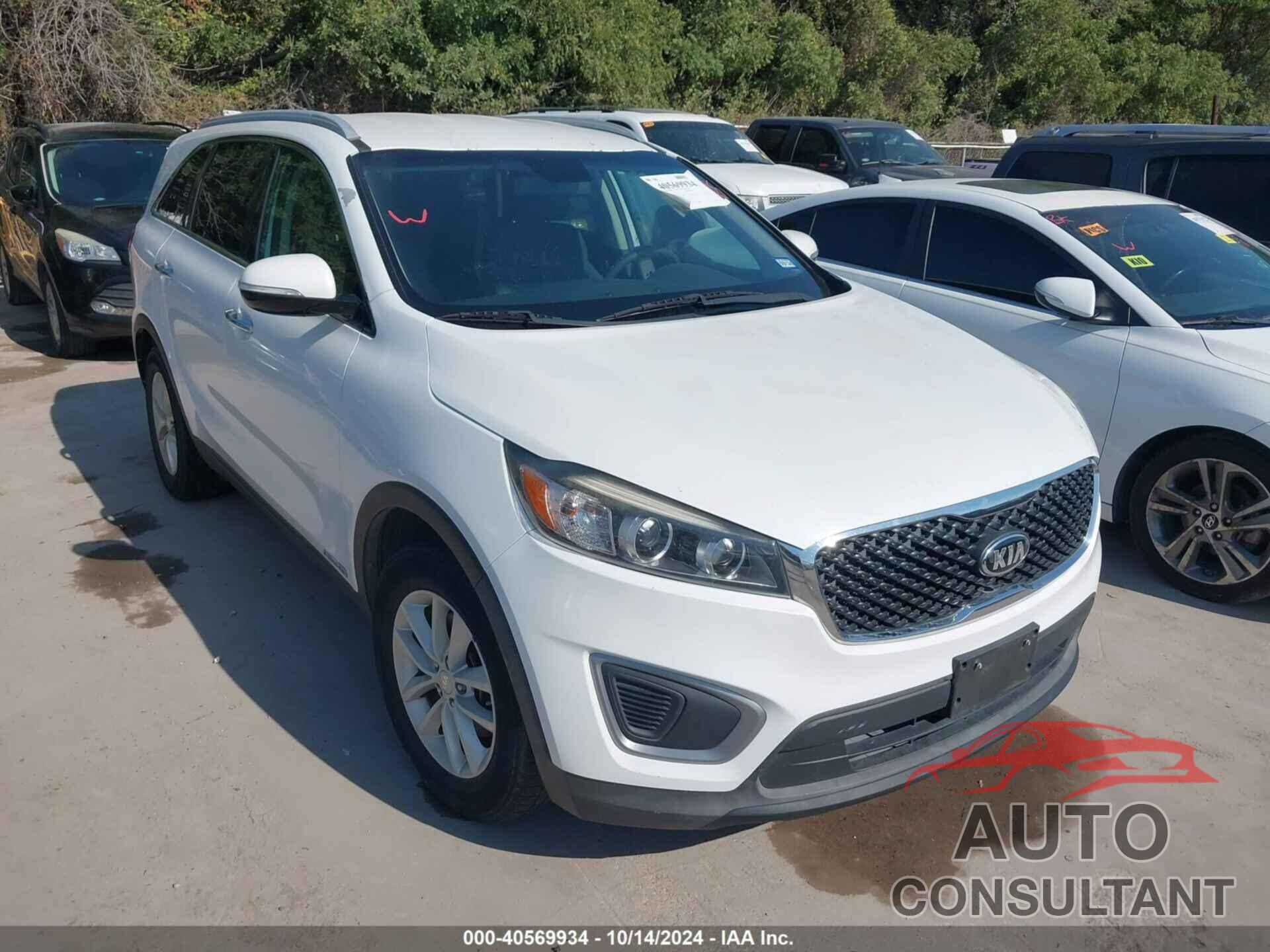 KIA SORENTO 2017 - 5XYPGDA56HG195491