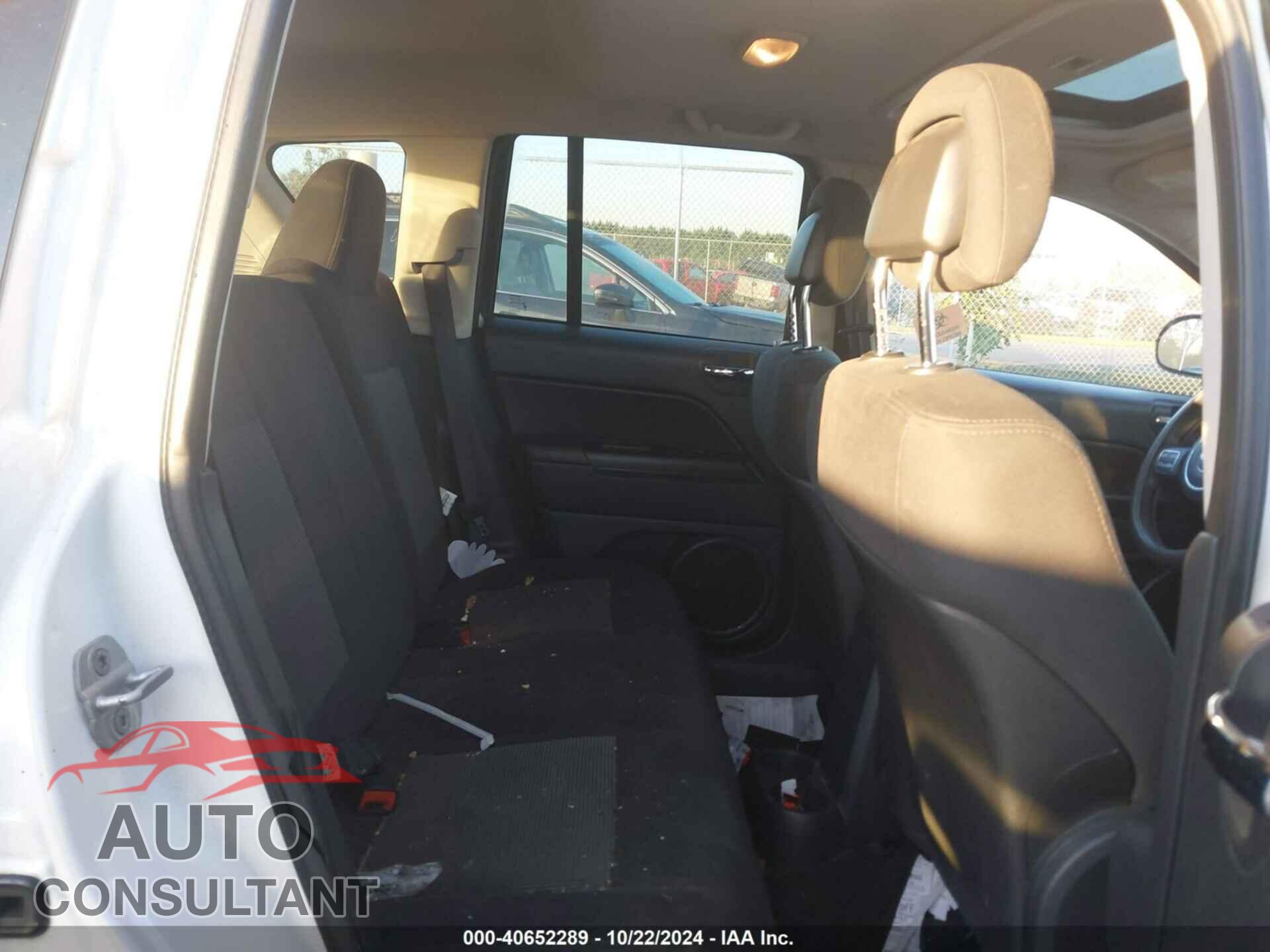 JEEP COMPASS 2011 - 1J4NF1FB0BD259564