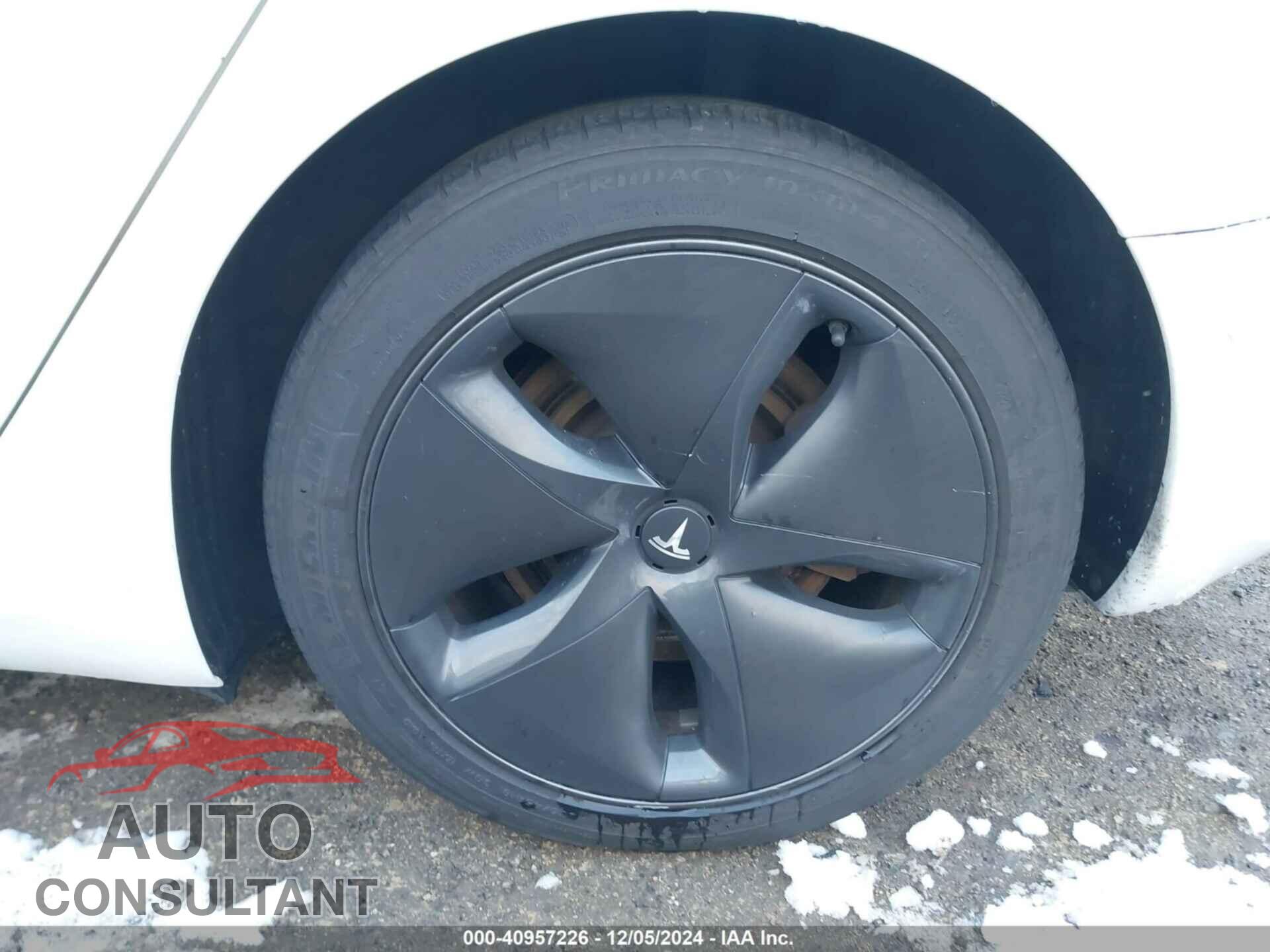 TESLA MODEL 3 2020 - 5YJ3E1EB6LF784169
