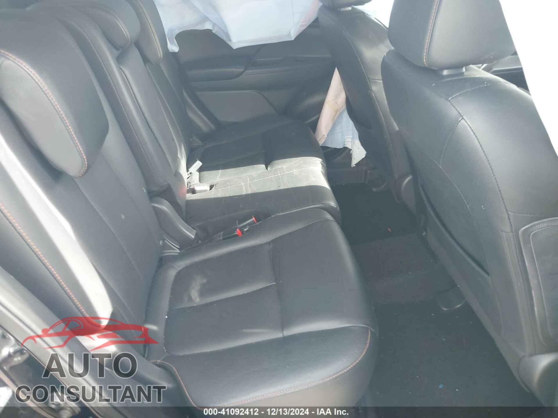 MITSUBISHI ECLIPSE CROSS 2018 - JA4AT5AA8JZ042522