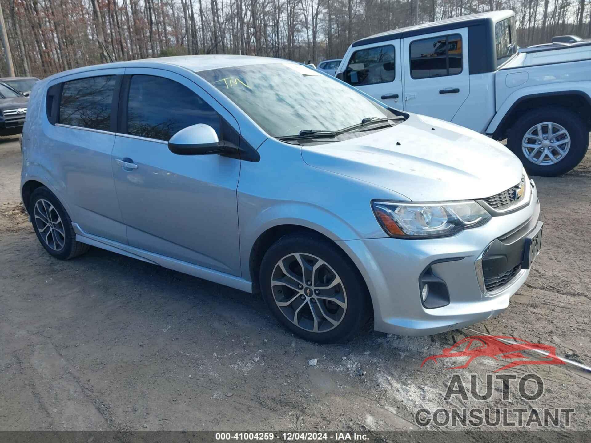 CHEVROLET SONIC 2017 - 1G1JD6SG1H4128685