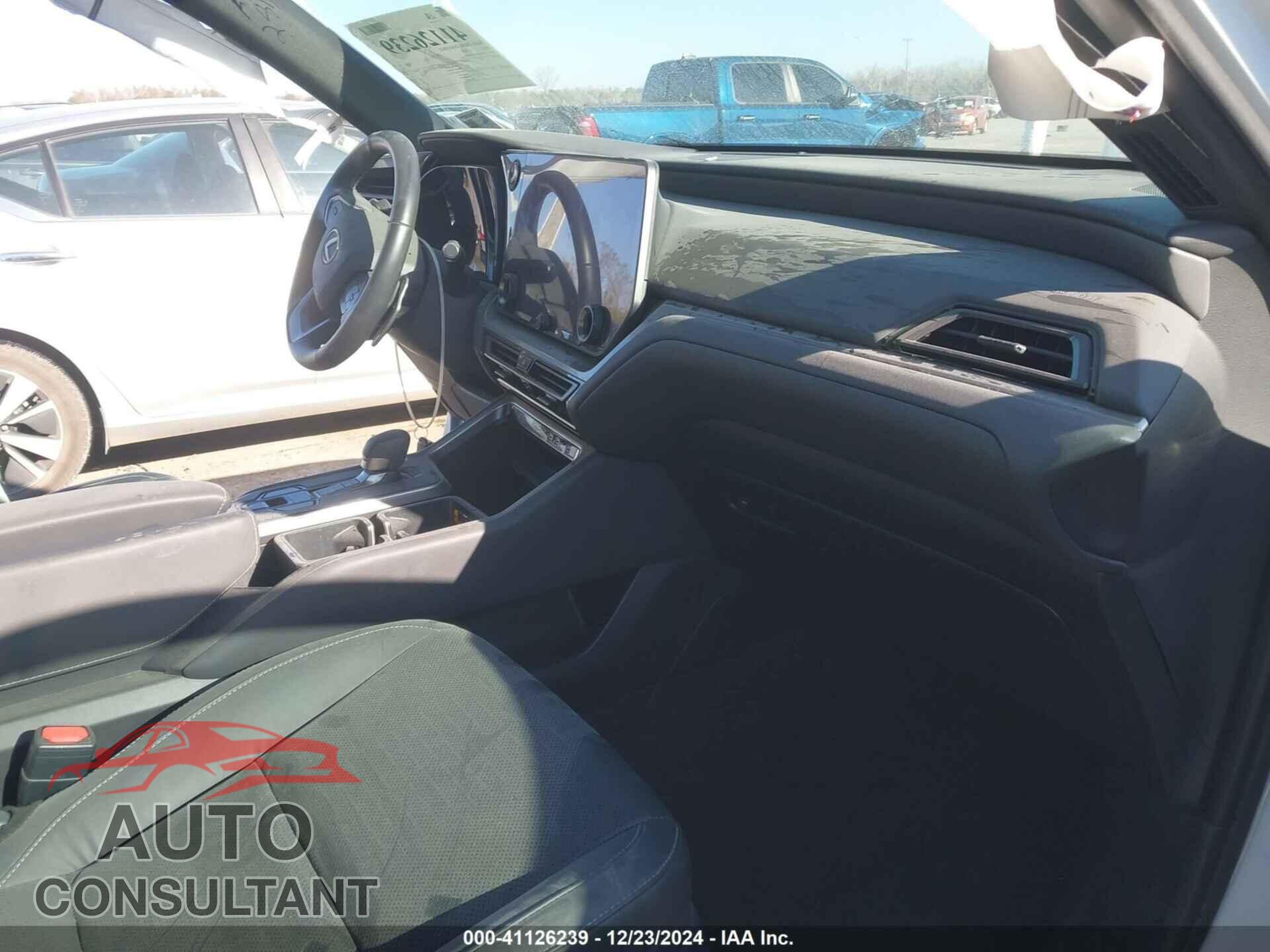 LEXUS TX 350 2024 - 5TDAAAA61RS002036