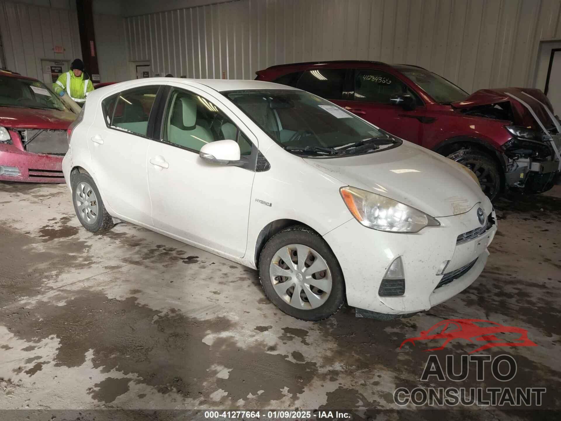 TOYOTA PRIUS C 2012 - JTDKDTB33C1513358