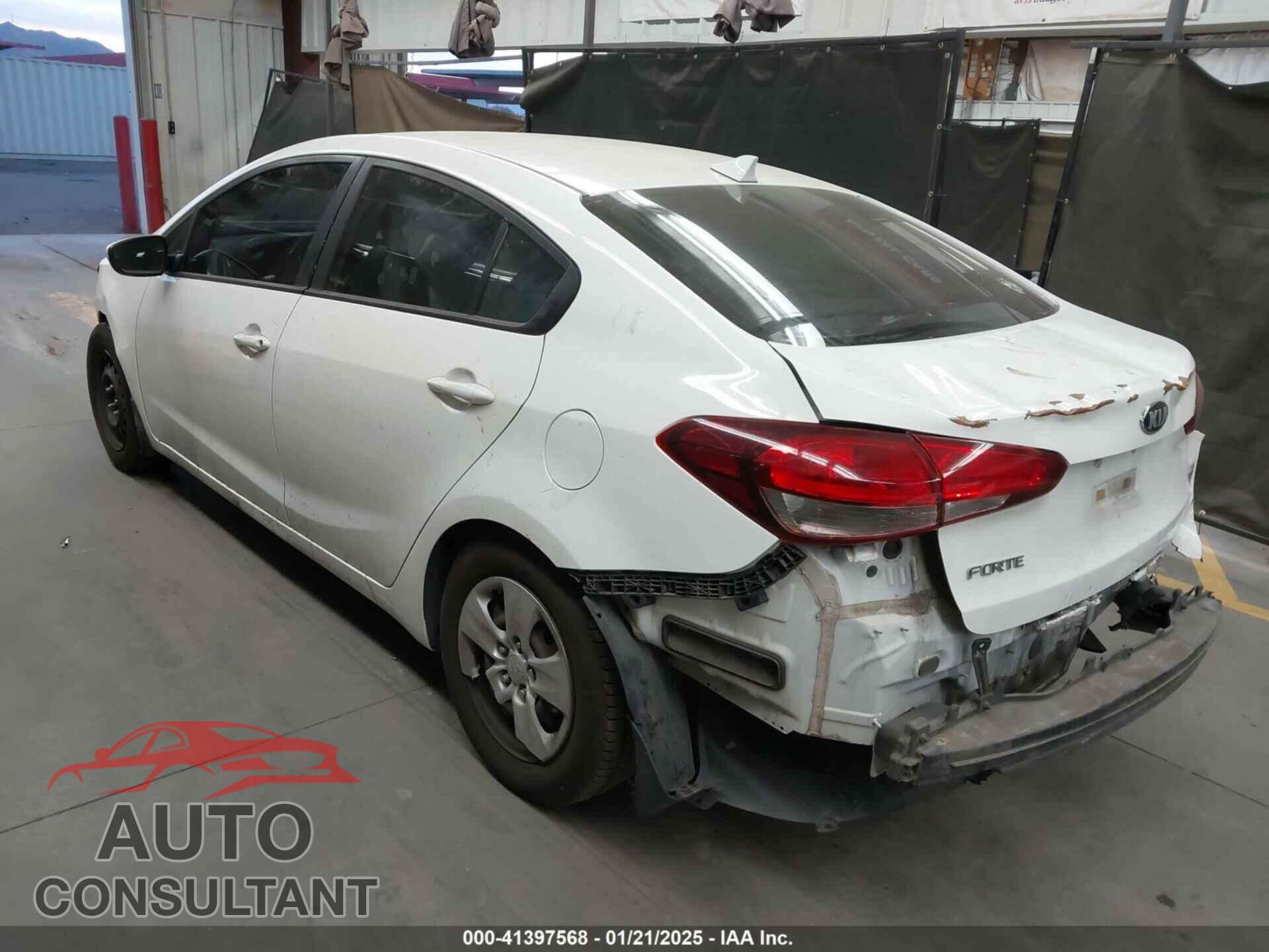 KIA FORTE 2017 - 3KPFK4A74HE030371