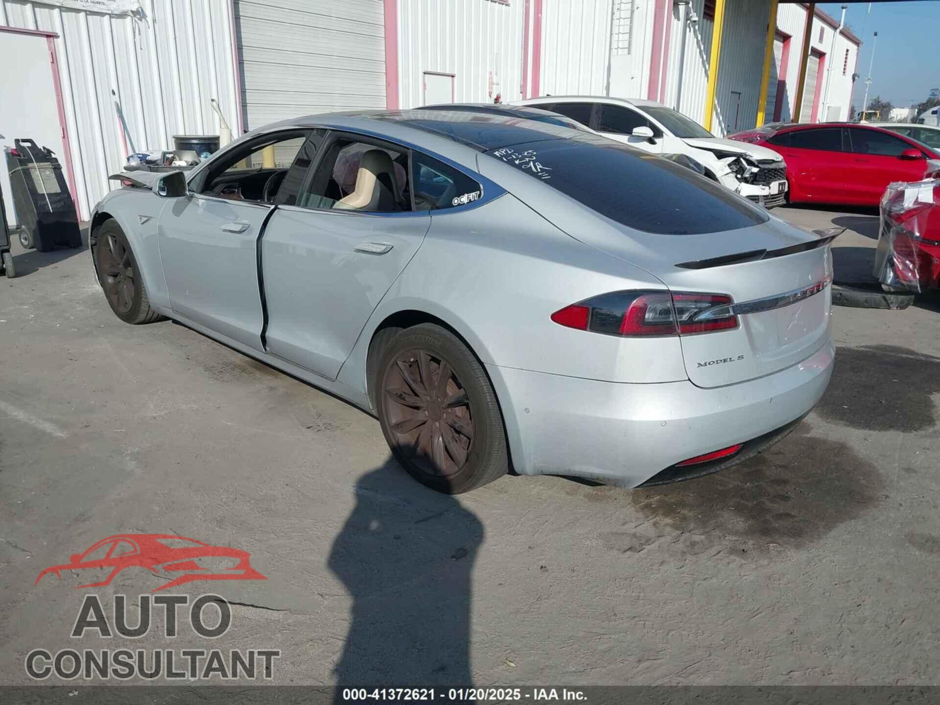 TESLA MODEL S 2016 - 5YJSA1E23GF144496