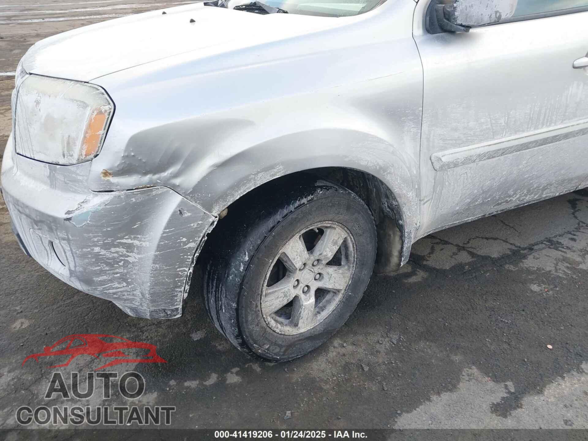 HONDA PILOT 2011 - 5FNYF4H58BB031655