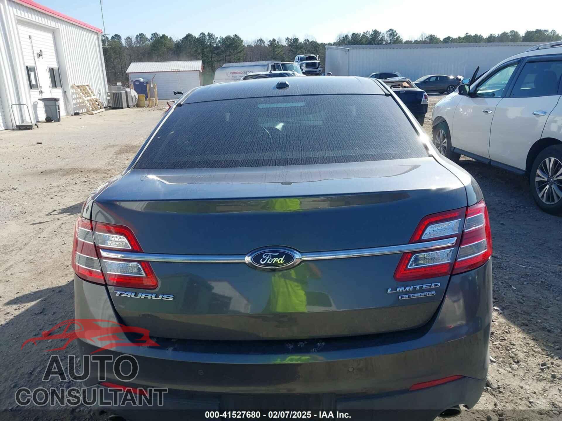 FORD TAURUS 2017 - 1FAHP2F80HG114953