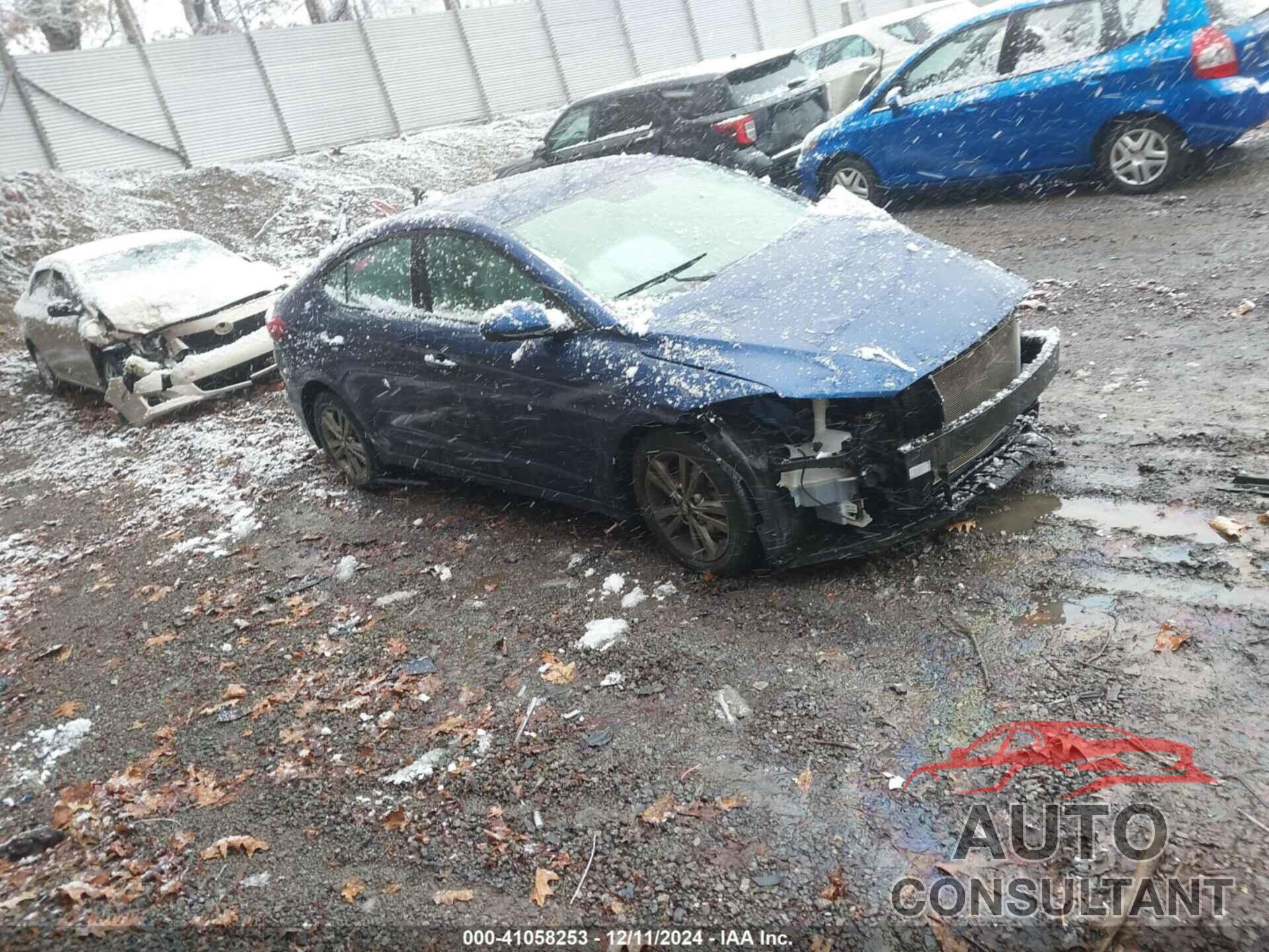 HYUNDAI ELANTRA 2018 - 5NPD84LF4JH240870