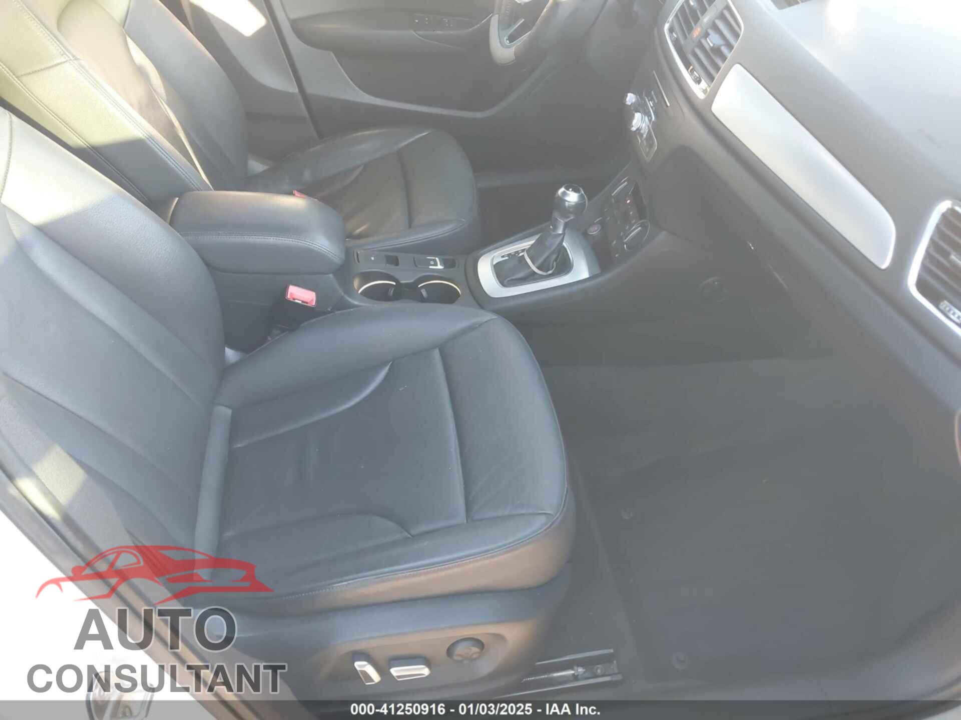 AUDI Q3 2016 - WA1BFCFS0GR019049