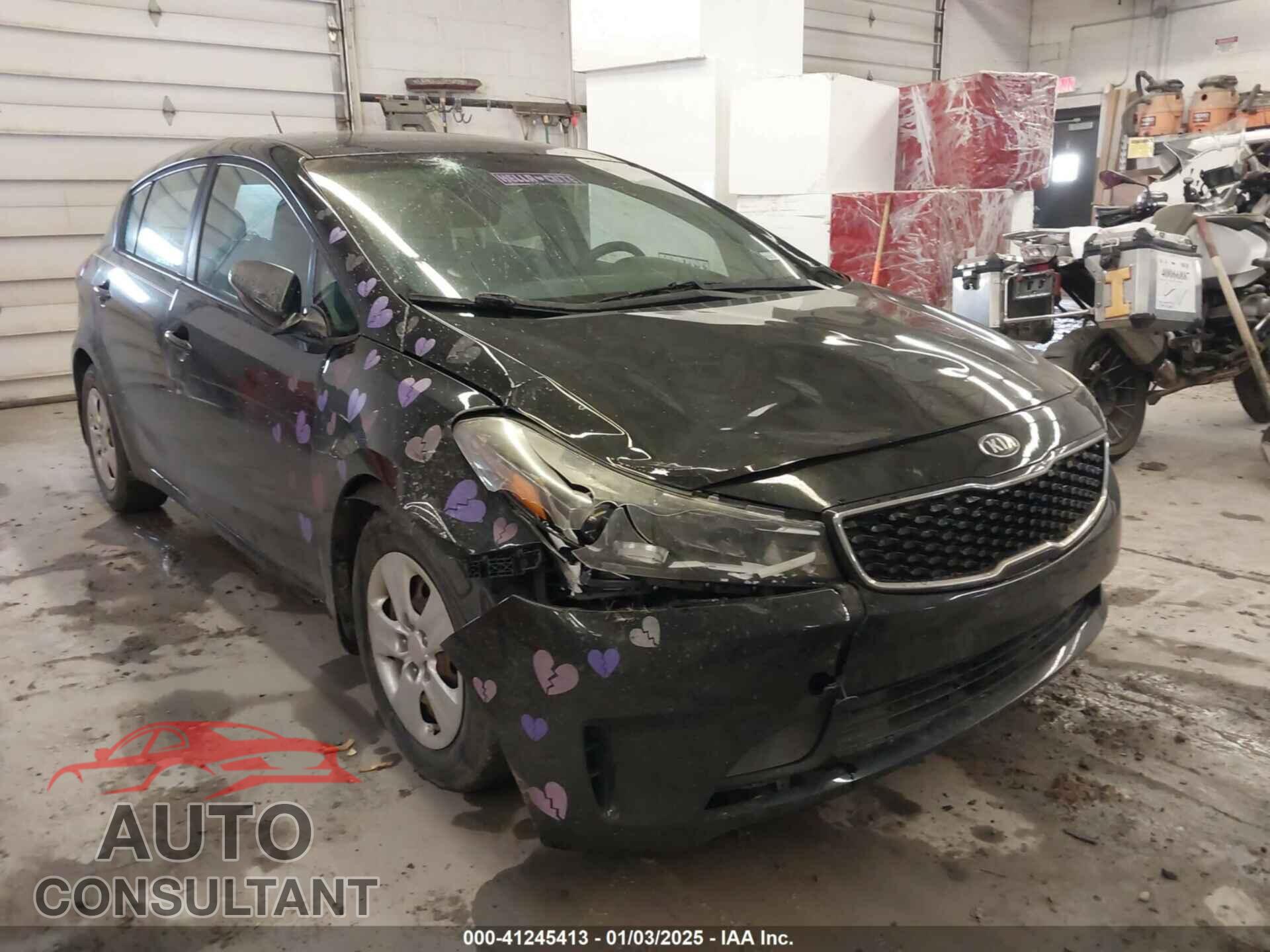 KIA FORTE 2017 - KNAFK5A85H5704647