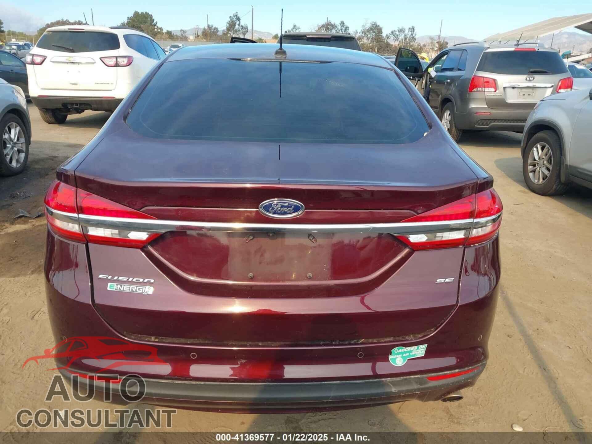FORD FUSION ENERGI 2017 - 3FA6P0PU0HR379727