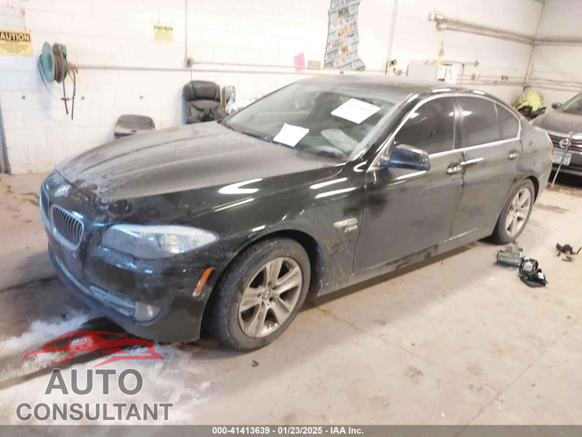 BMW 528I 2012 - WBAXH5C53CDW11386